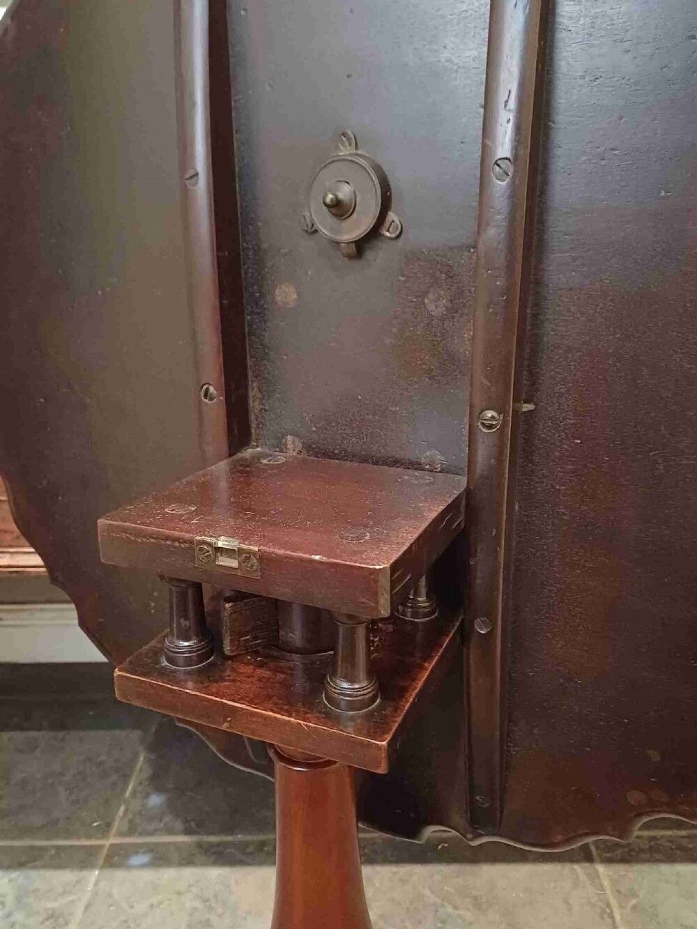 photo for sale Beautiful 18th Century Mahogany Piecrust Birdcage Tripod Centre Table