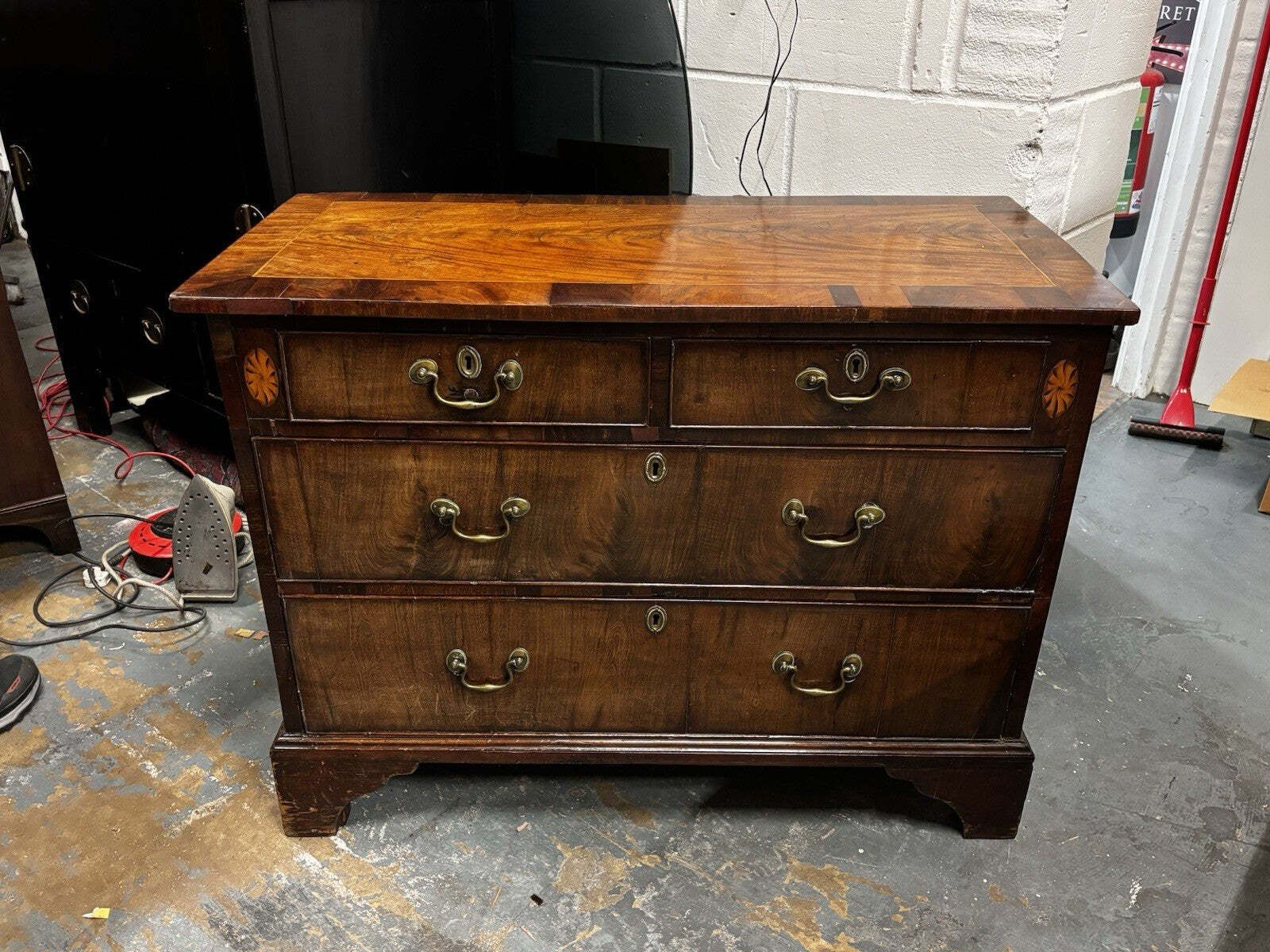 Georgian Walnut & Mahogany Chest Of Drawers. photo Furniture