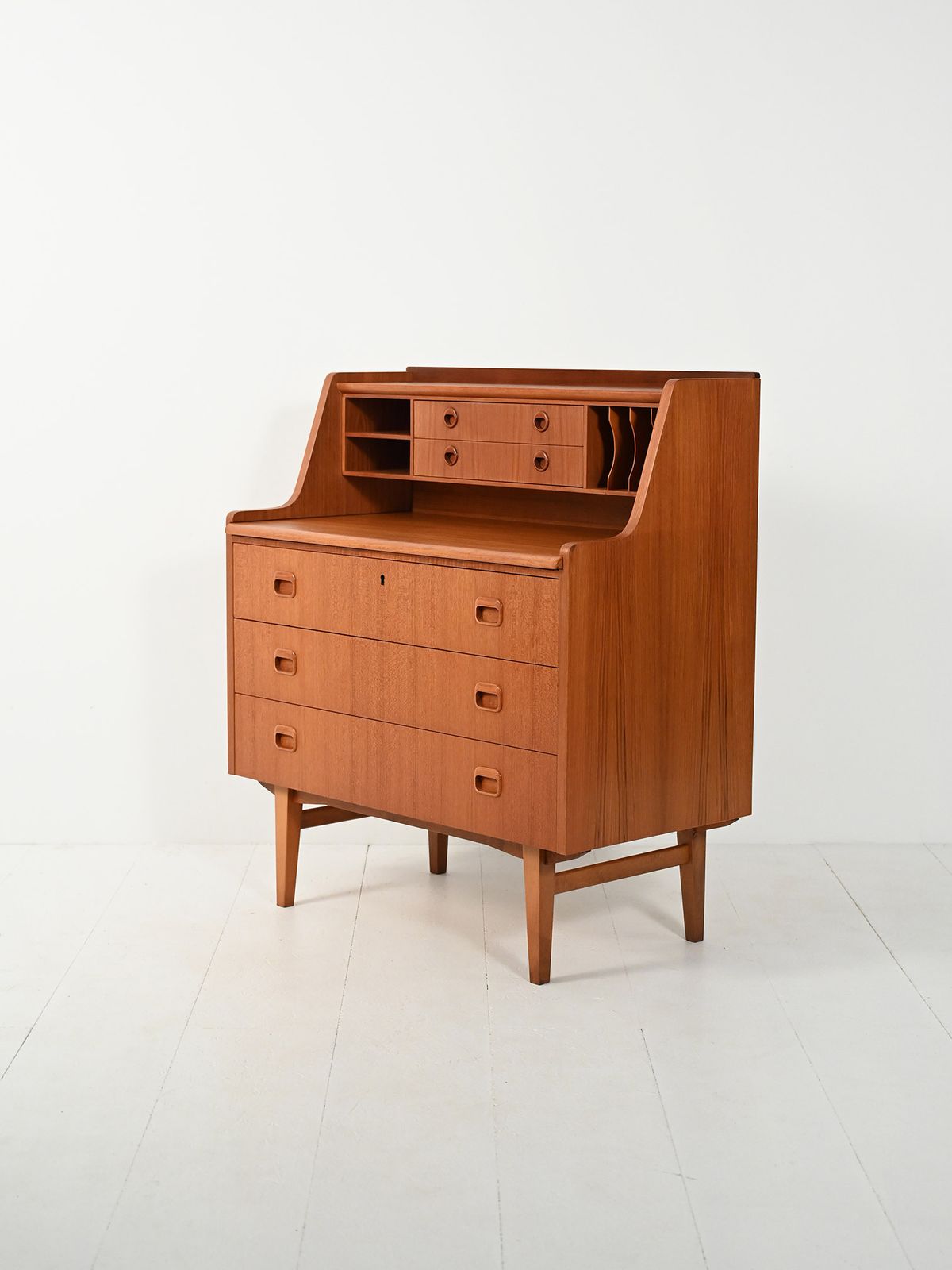 Scandinavian Secretary From The 1960s With A Pull Out Top photo 1410.0