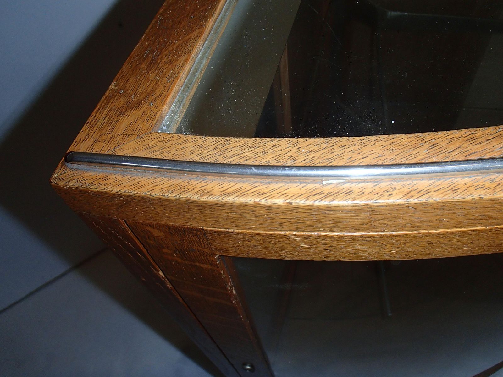 Bauhaus Corner Vitrine Oak With 2 Glass Shelves And Light photo buy