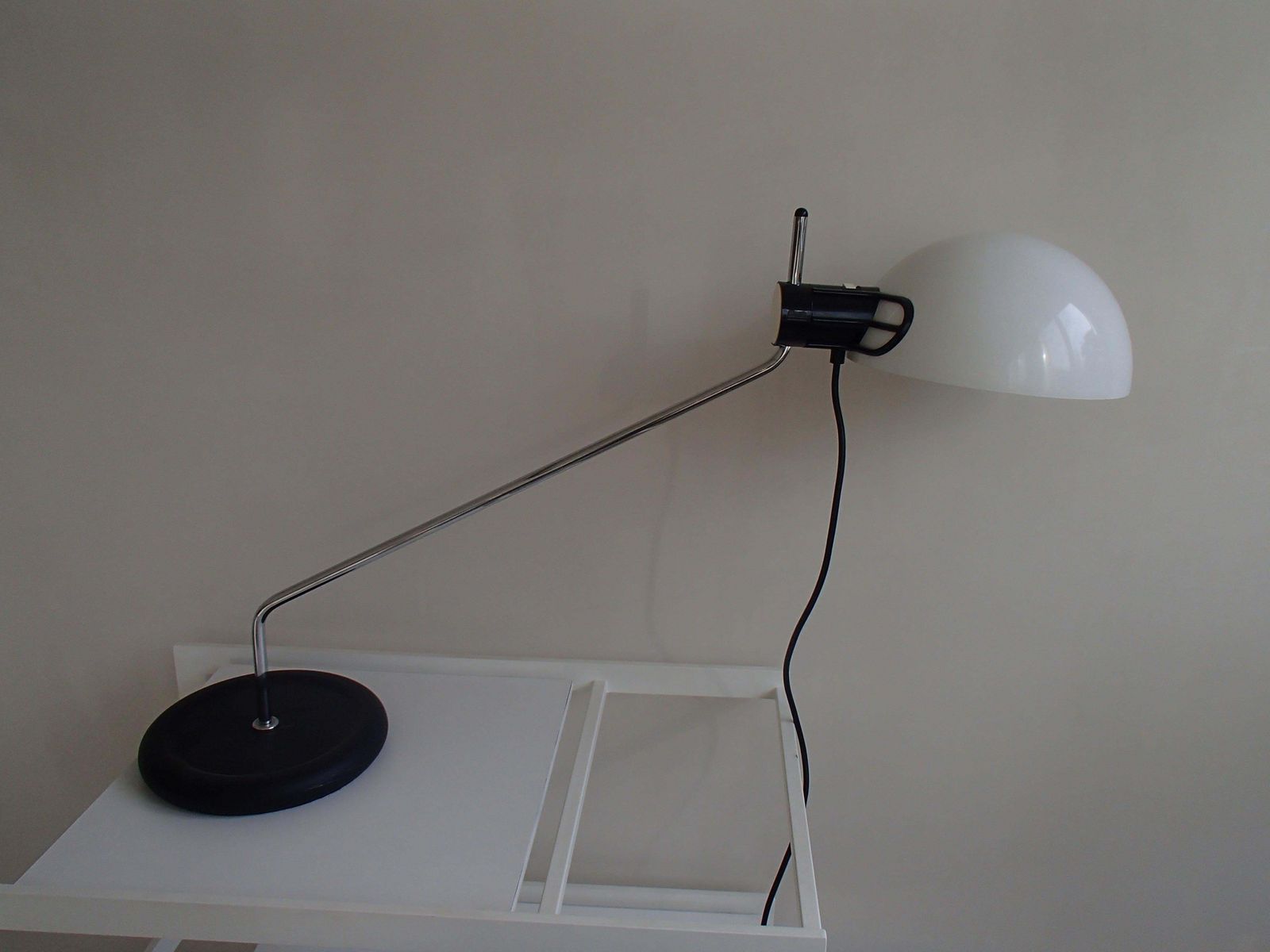 Modern Tablelamp Harvey Guzzini De 1976, Modèle Libellula photo furniture