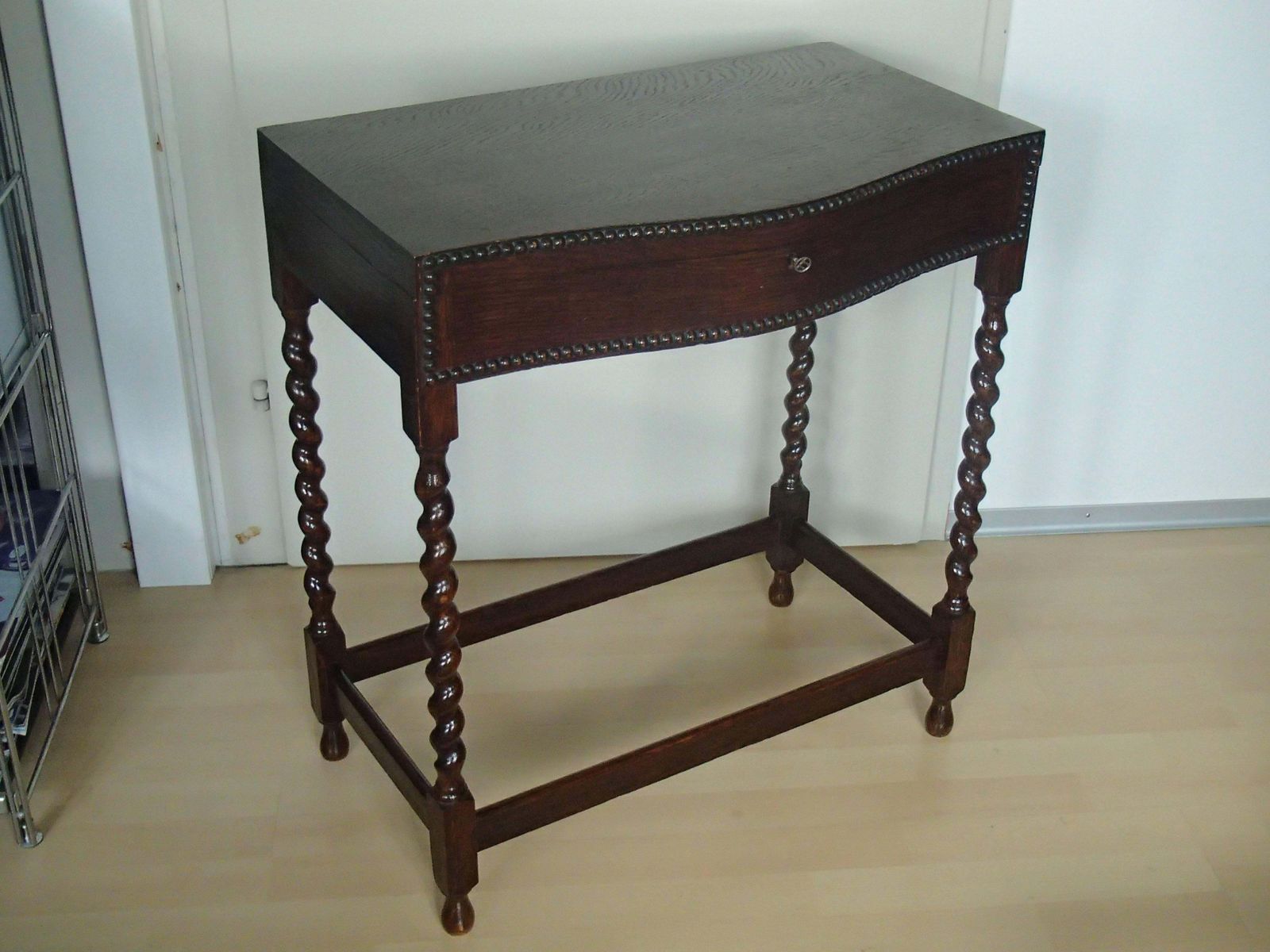 19th Century Oak Table With Cutlery For Twelve Persons Harrison Fisher Sheffield photo furniture