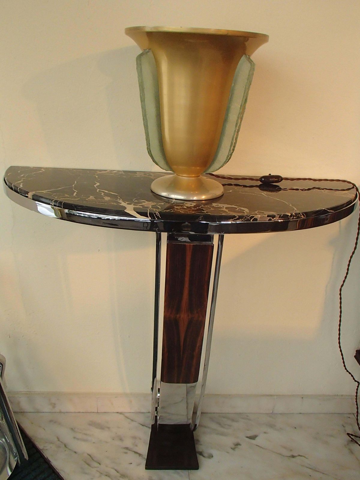 Art Deco Tulip Table Lamp With Thick Glass Inlays Golden photo vintage