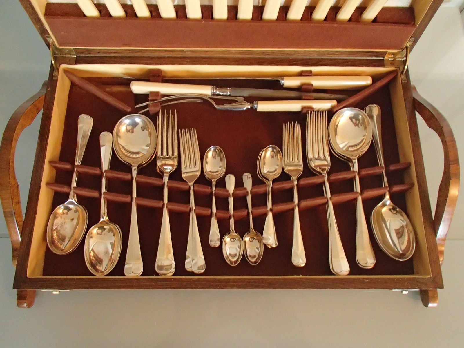 1920 Set Of 53 Pieces Cutlery In A Walnut Box By Mcpherson Brothers Glasgow photo buy