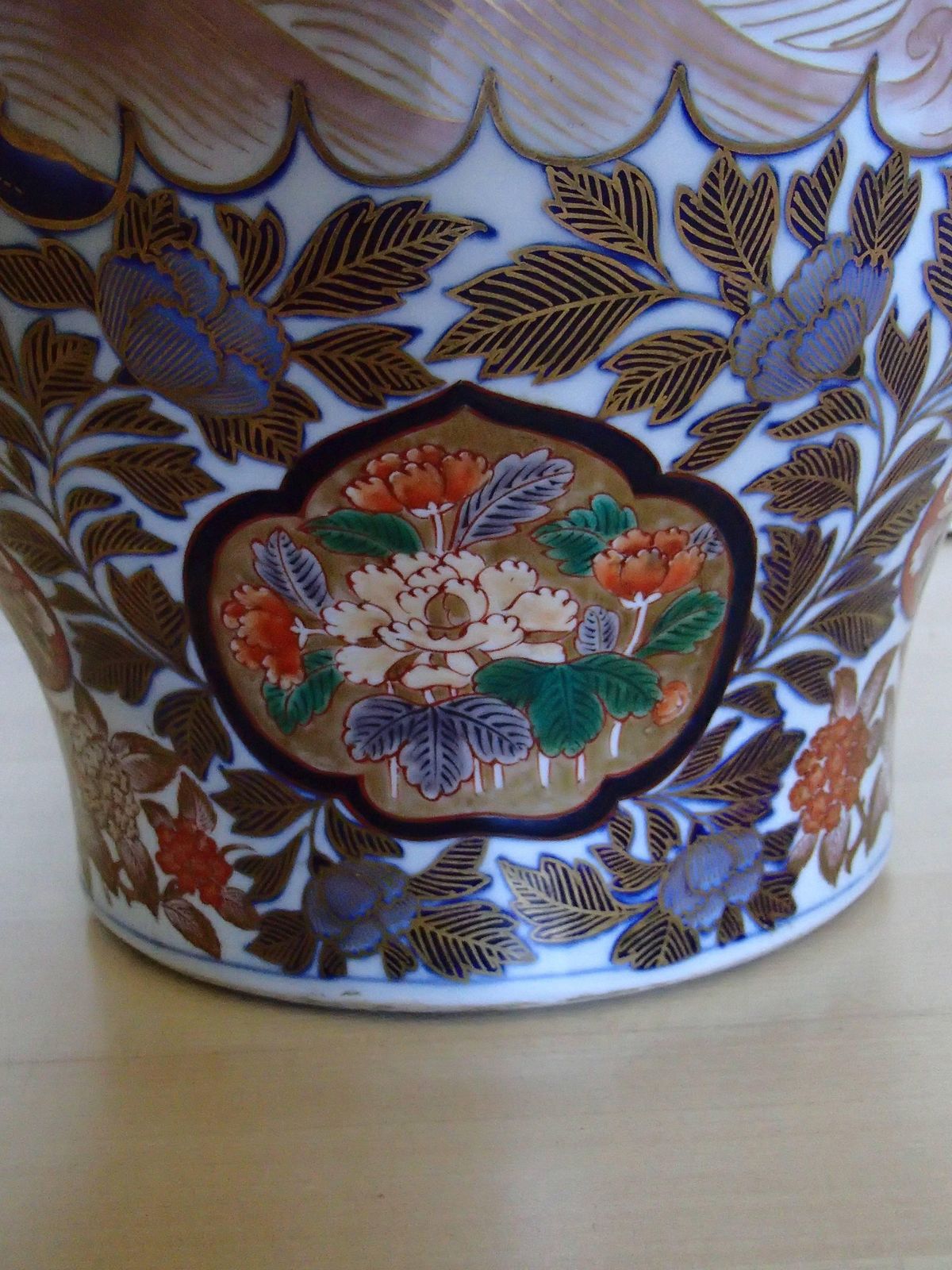Huge Imari Vase With Email Painted With Birds And Kiku Flowers photo 5798.0