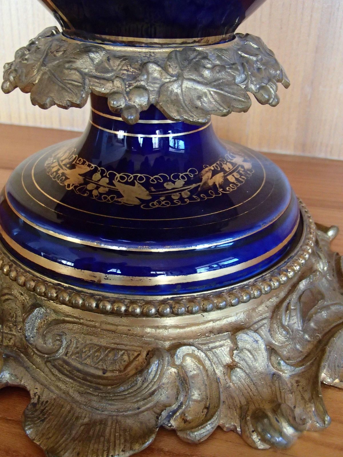Napoleon III Amphora Shaped Porcelain Sèvre Vase With Bronze Parts photo buy