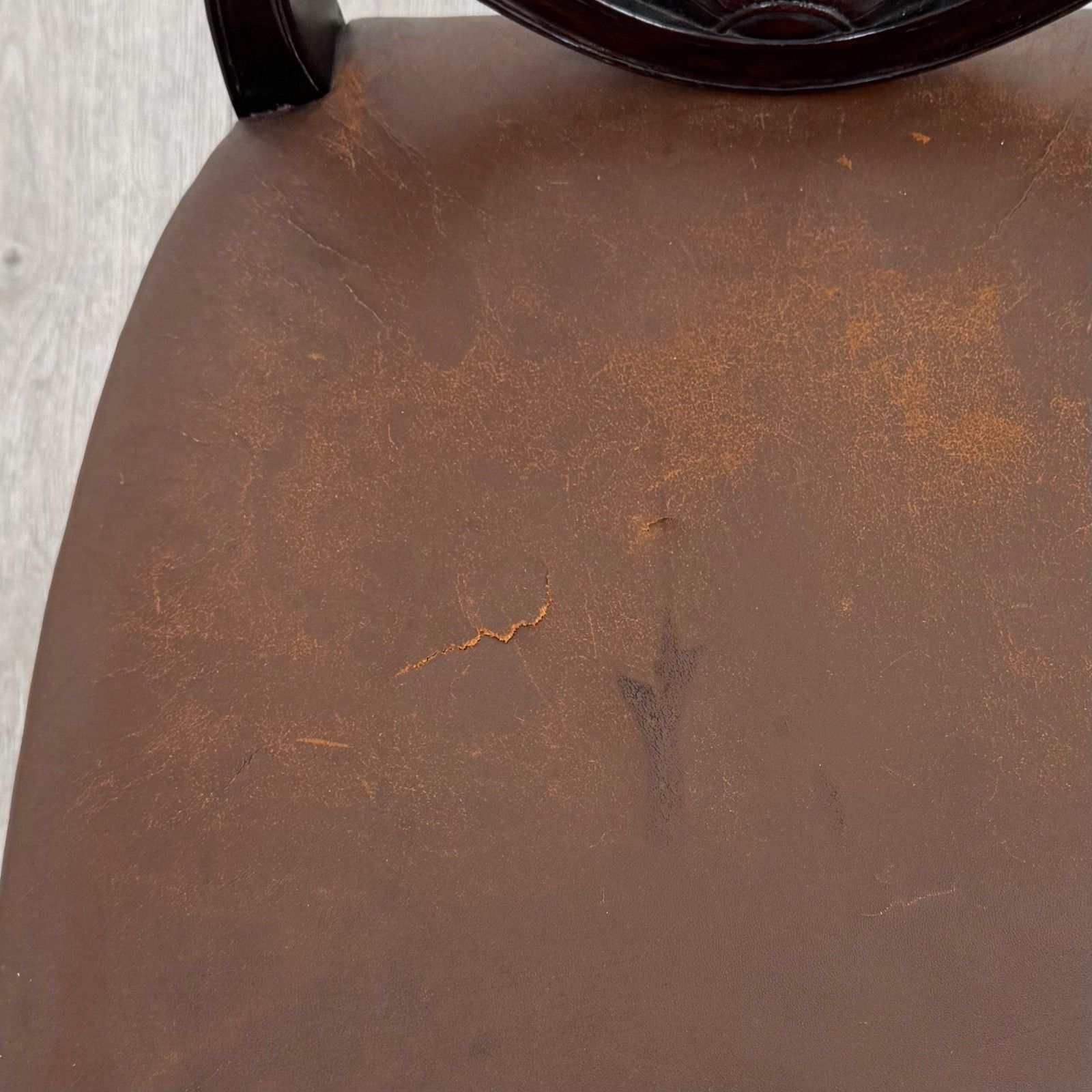 photo for sale Antique 18th Century Set Of 6 Dining Chairs In Mahogany