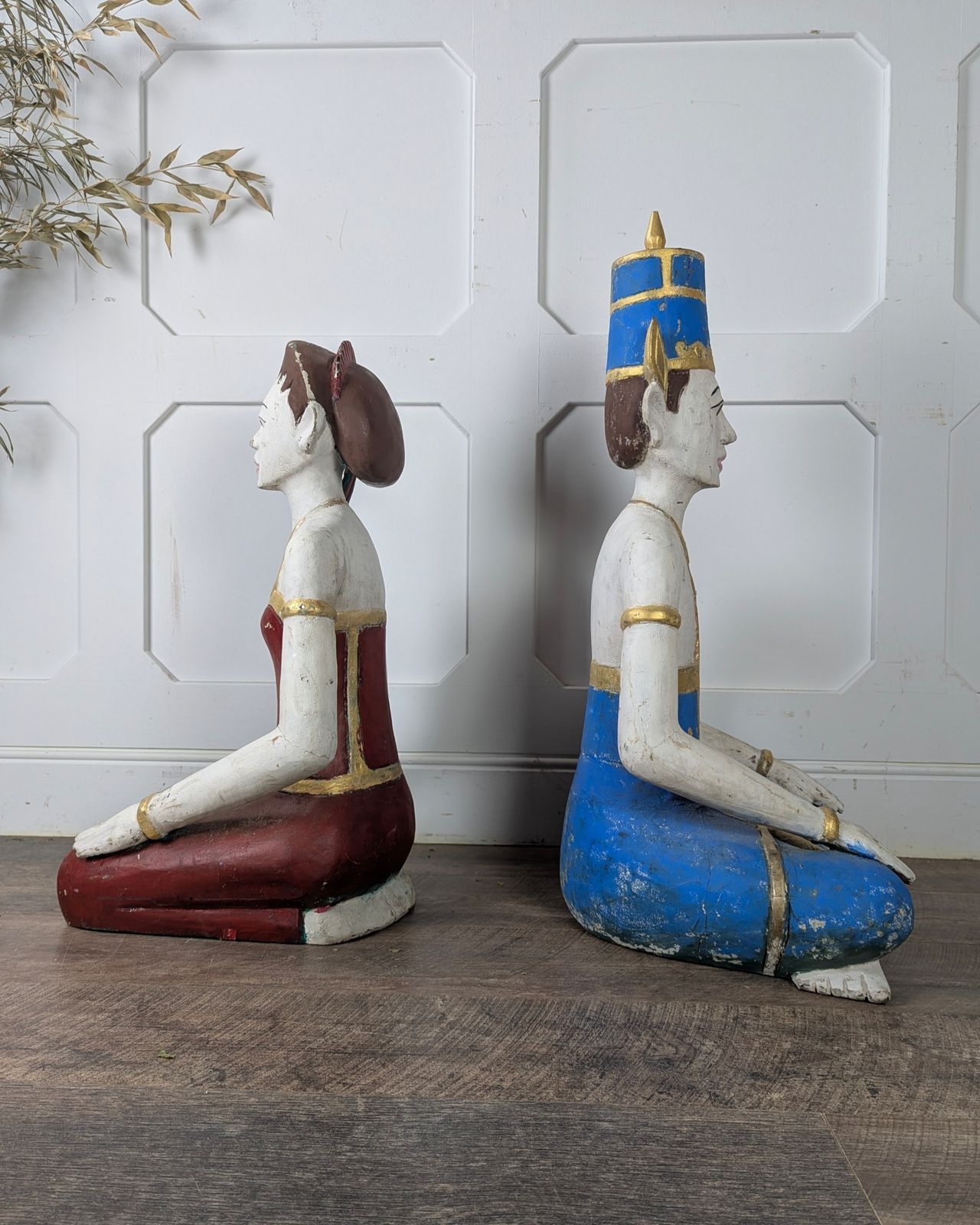 Loro Blonyo Pair (Near Life Size) – Javanese Wooden Statues photo Art