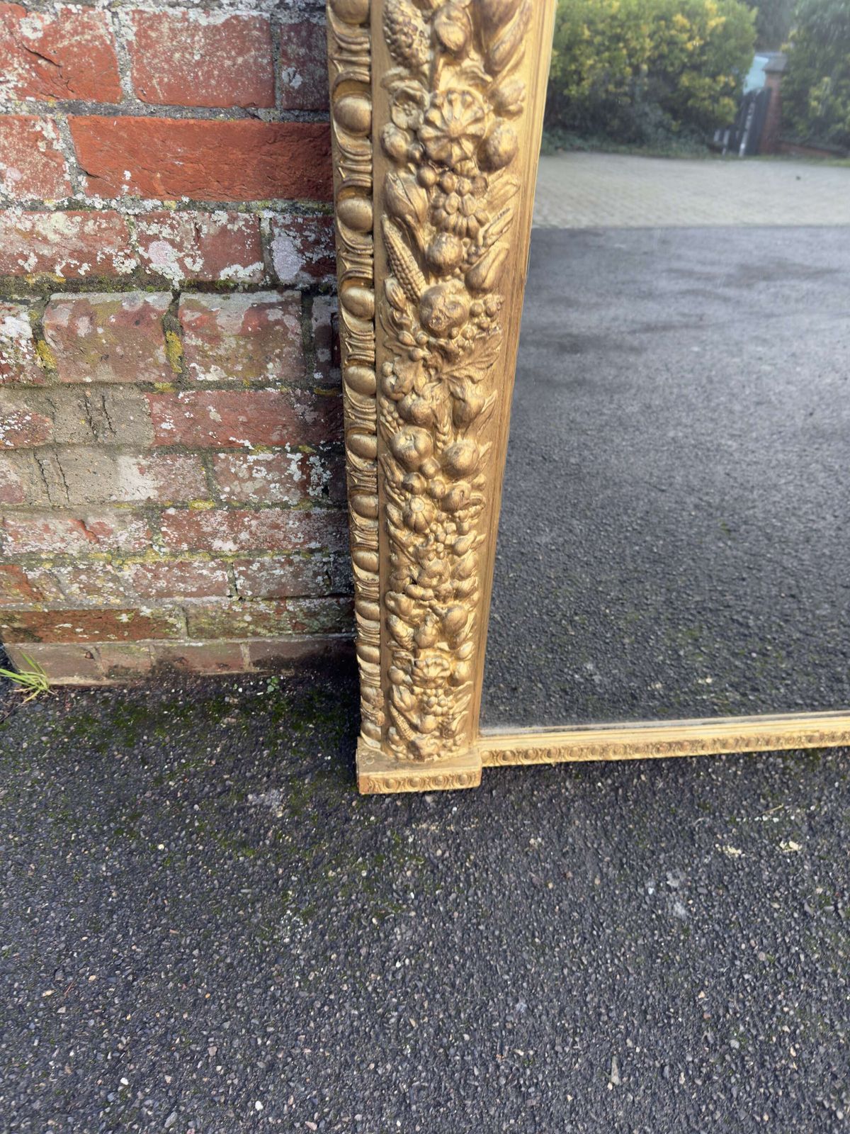 A Superb Large Antique English 19th C Arched Top Gilt Ornate Framed Overmantle Mirror. photo Home Decor