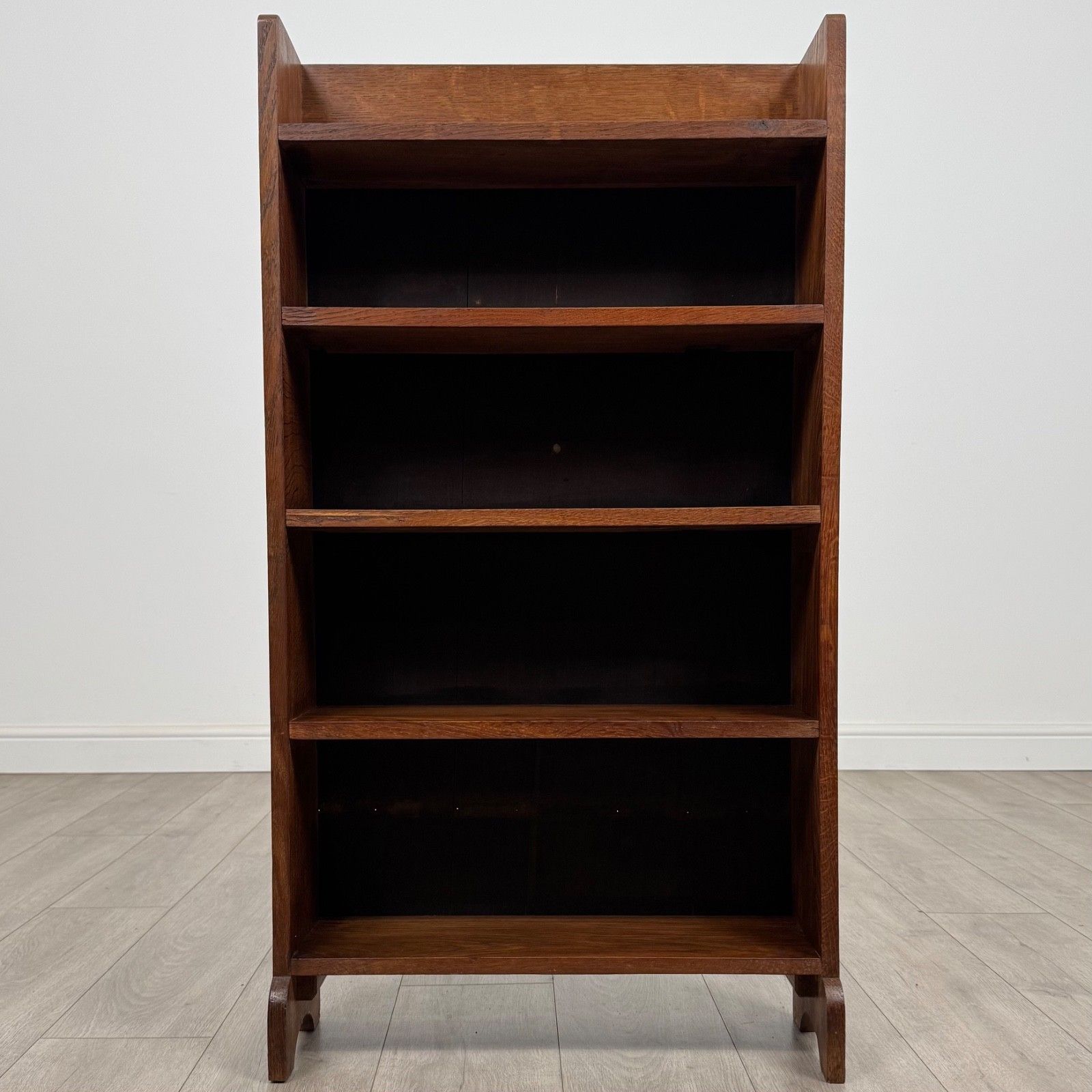 Antique 20th Century Good Quality Small Open Bookcase In Oak