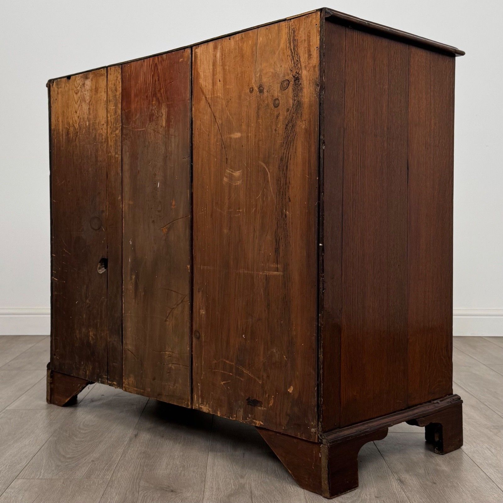 Antique 18th Century Good Quality Chest Of Drawers In Oak photo vinterior