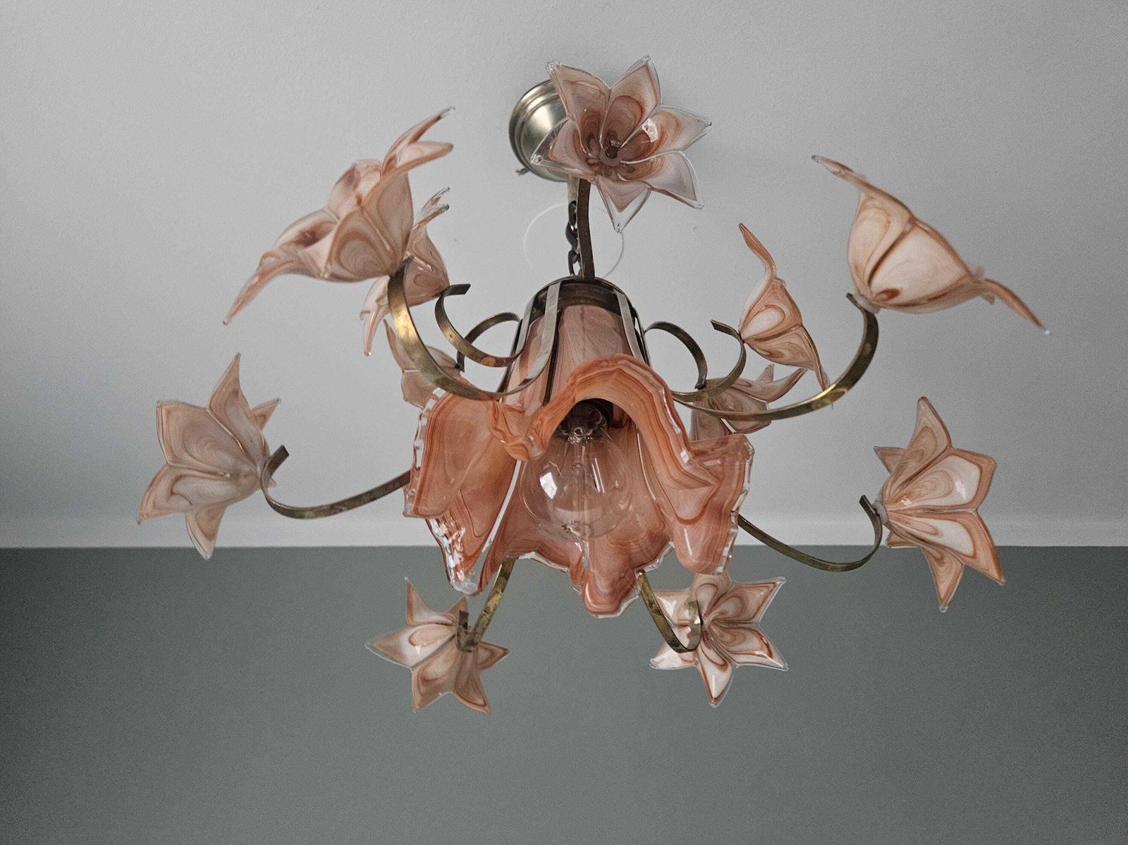 photo vinterior Vintage Murano Glass Chandelier – Hand Blown Floral Design, Venini Style