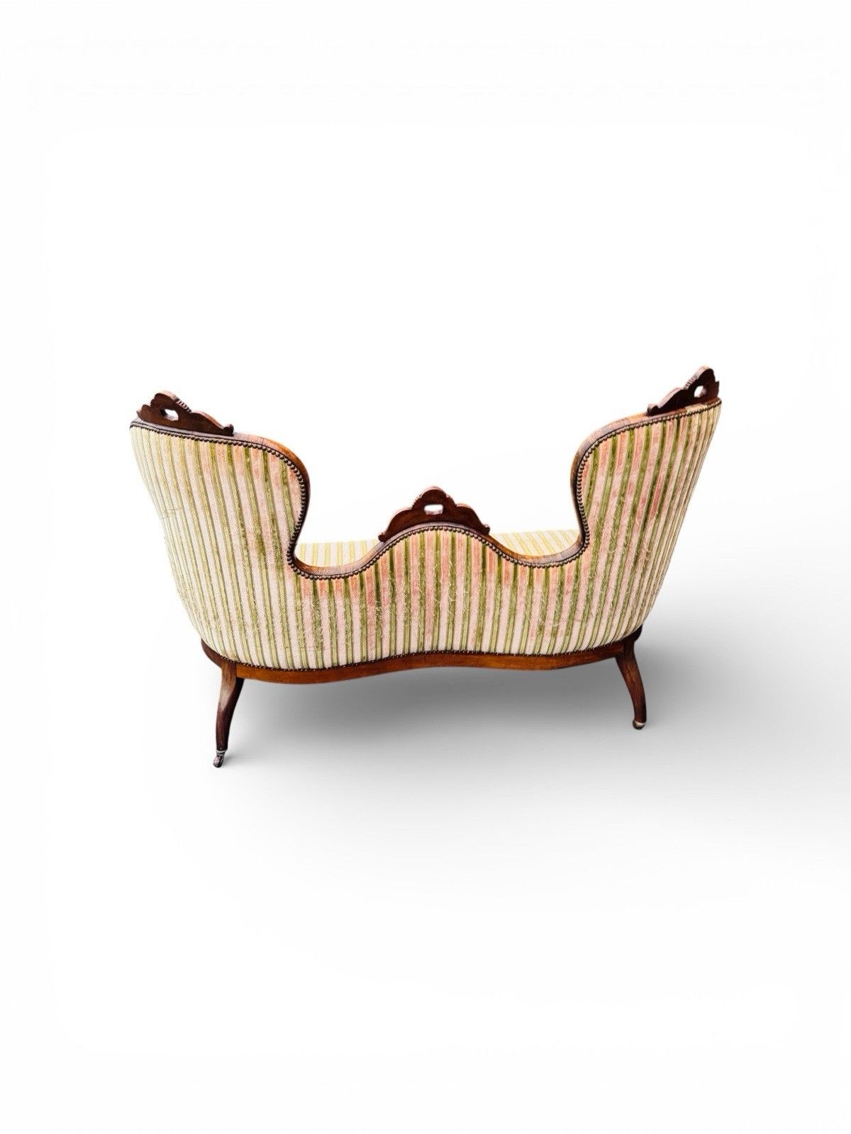 photo furniture Antique Victorian Mahogany Double Spoon Back Sofa Serpentine Front C1870s