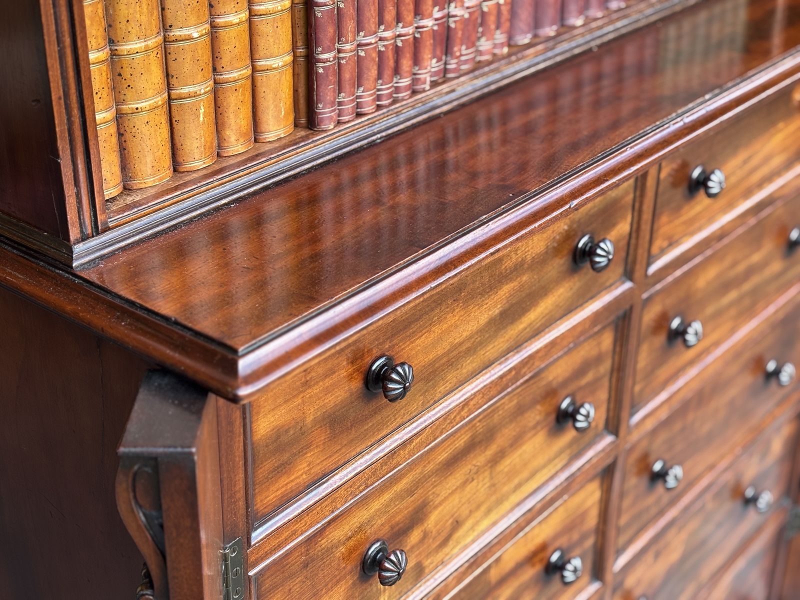 photo vinterior Early 19th Century Regency Period Tall Mahogany Wellington Base Open Library Bookcase