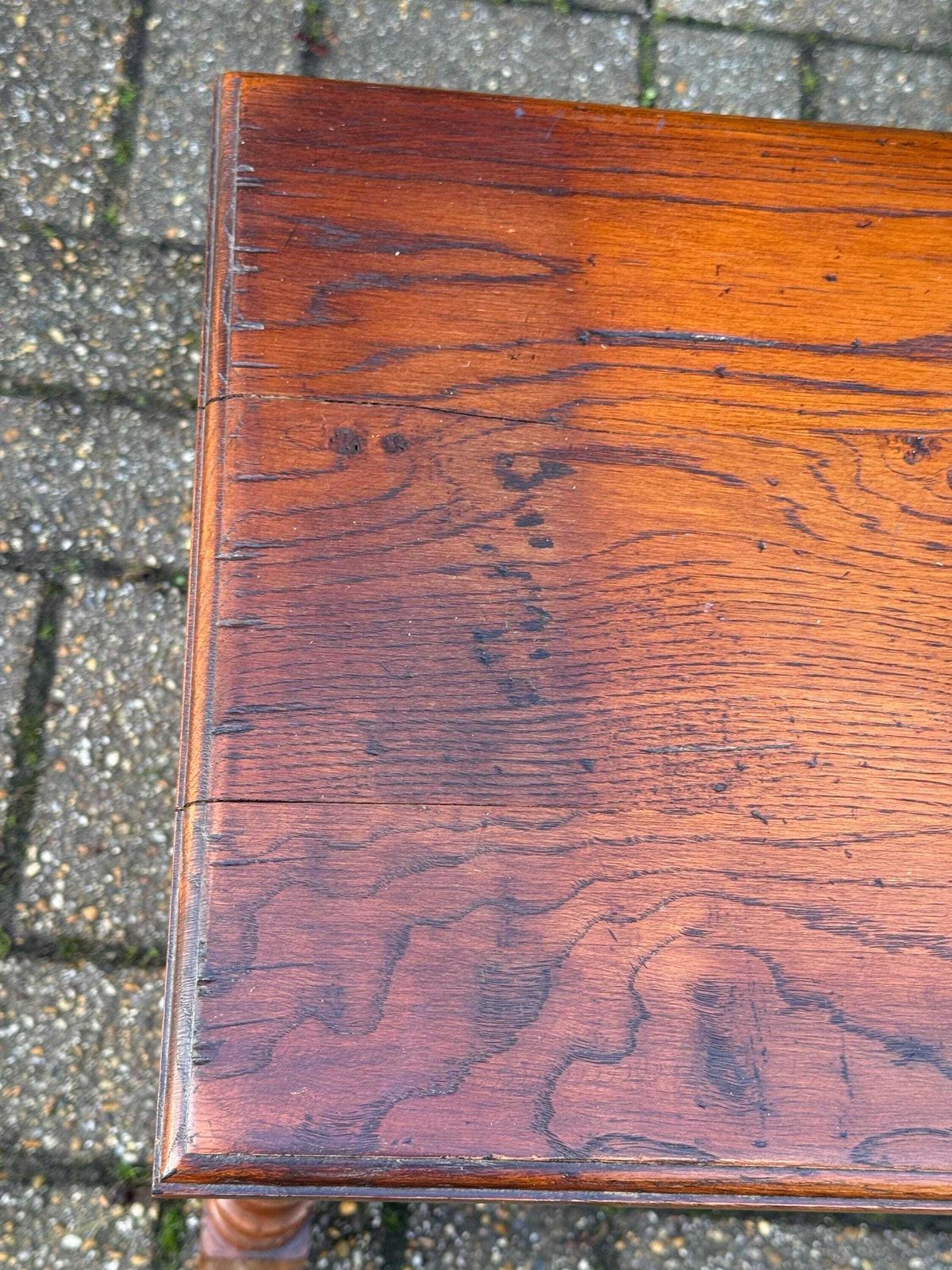 photo vinterior Quality Vintage Solid Wood Side Table English Traditional Occasional Table C1950s (59cm W X 47cm H)