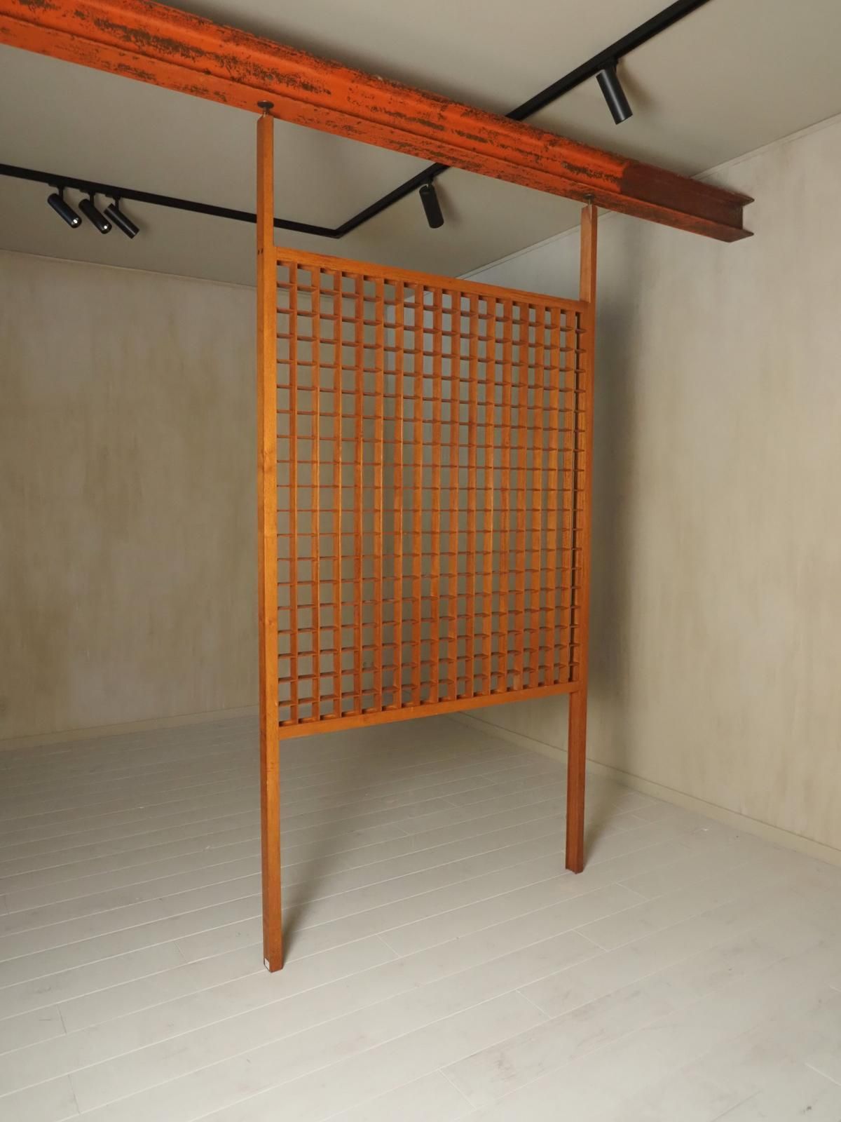photo for sale Wooden Room Divider With Lattice Design