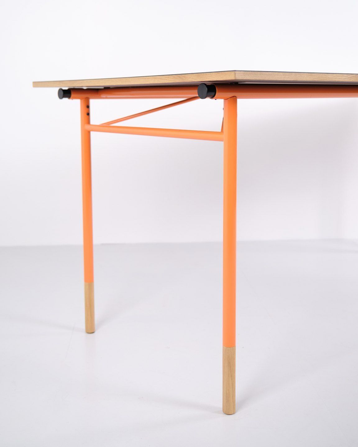 Nyhavn Dining Table – Finn Juhl – House Of Finn Juhl – Gray Linoleum – Oregon Pine photo Furniture