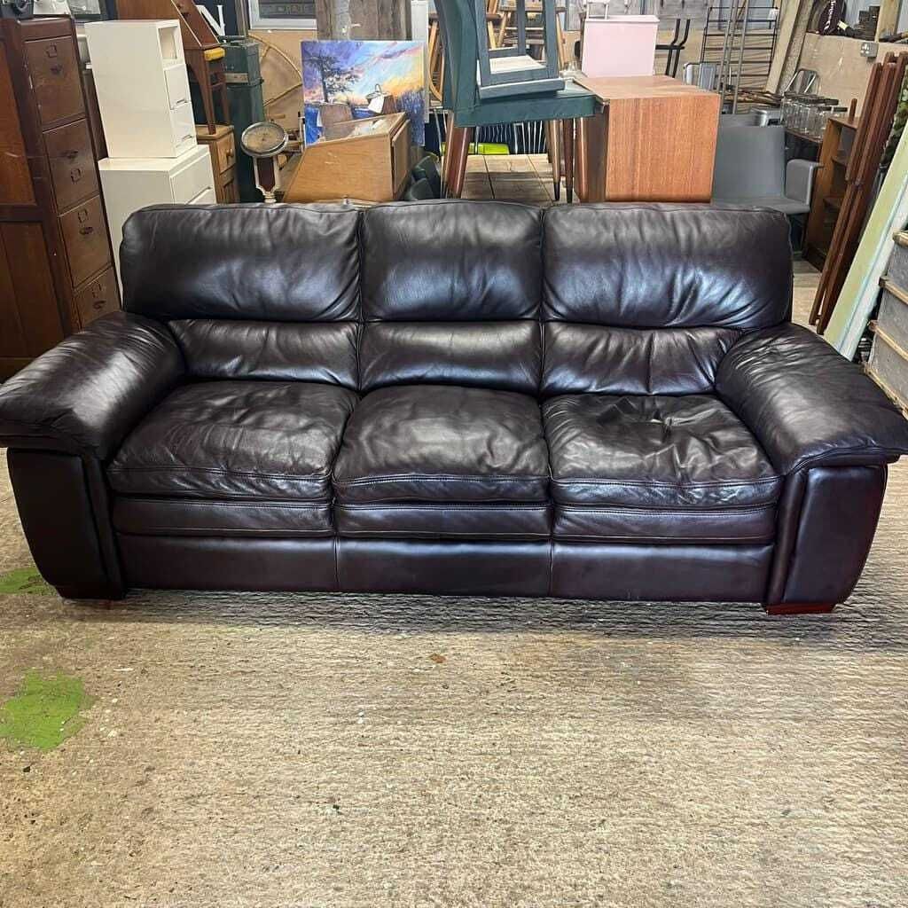 3 Seater Leather Sofa Dark Chocolate Colour Wide Arms Preloved photo Furniture