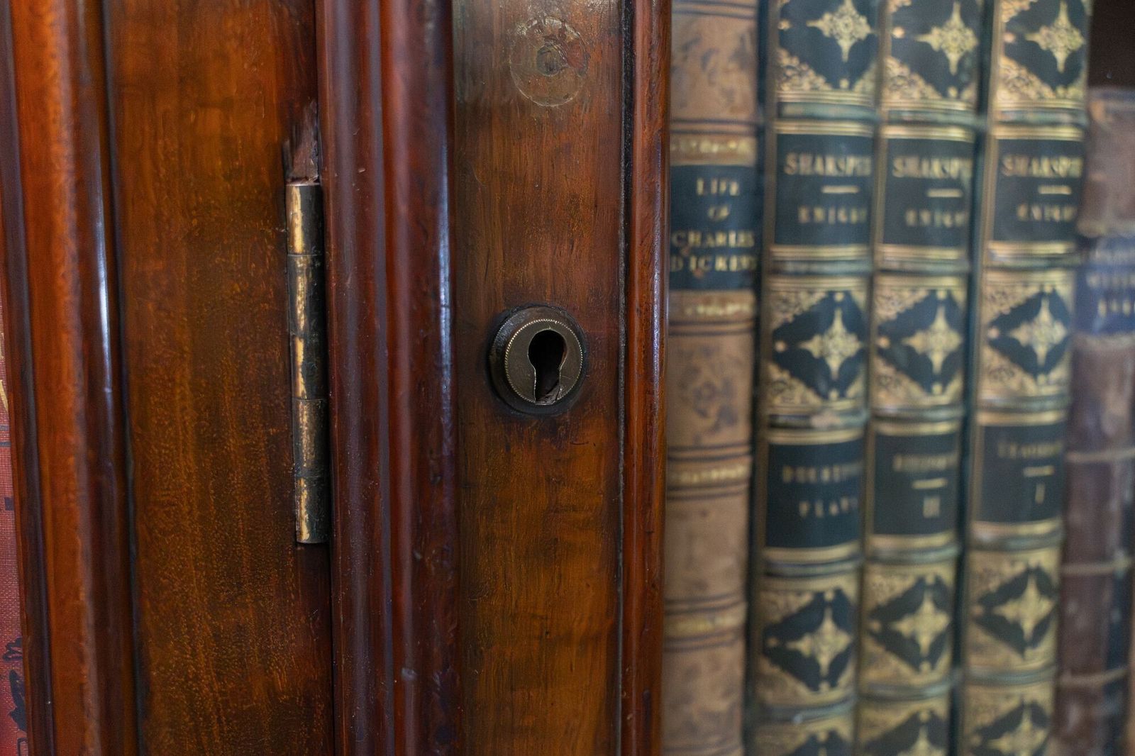 Library Bookcase, 1800s, Mahogany photo buy