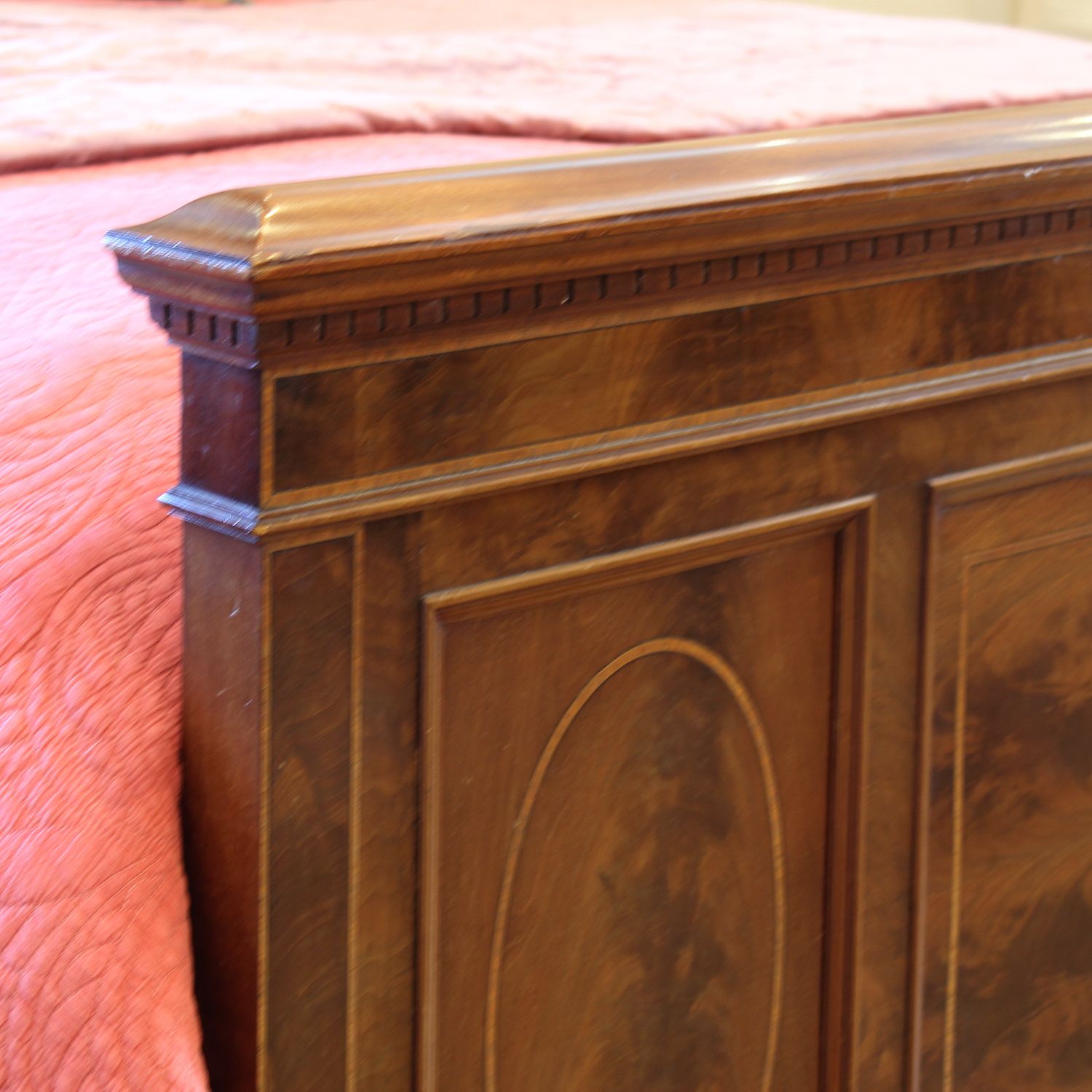 Ide French Mahogany Antique Bed photo furniture