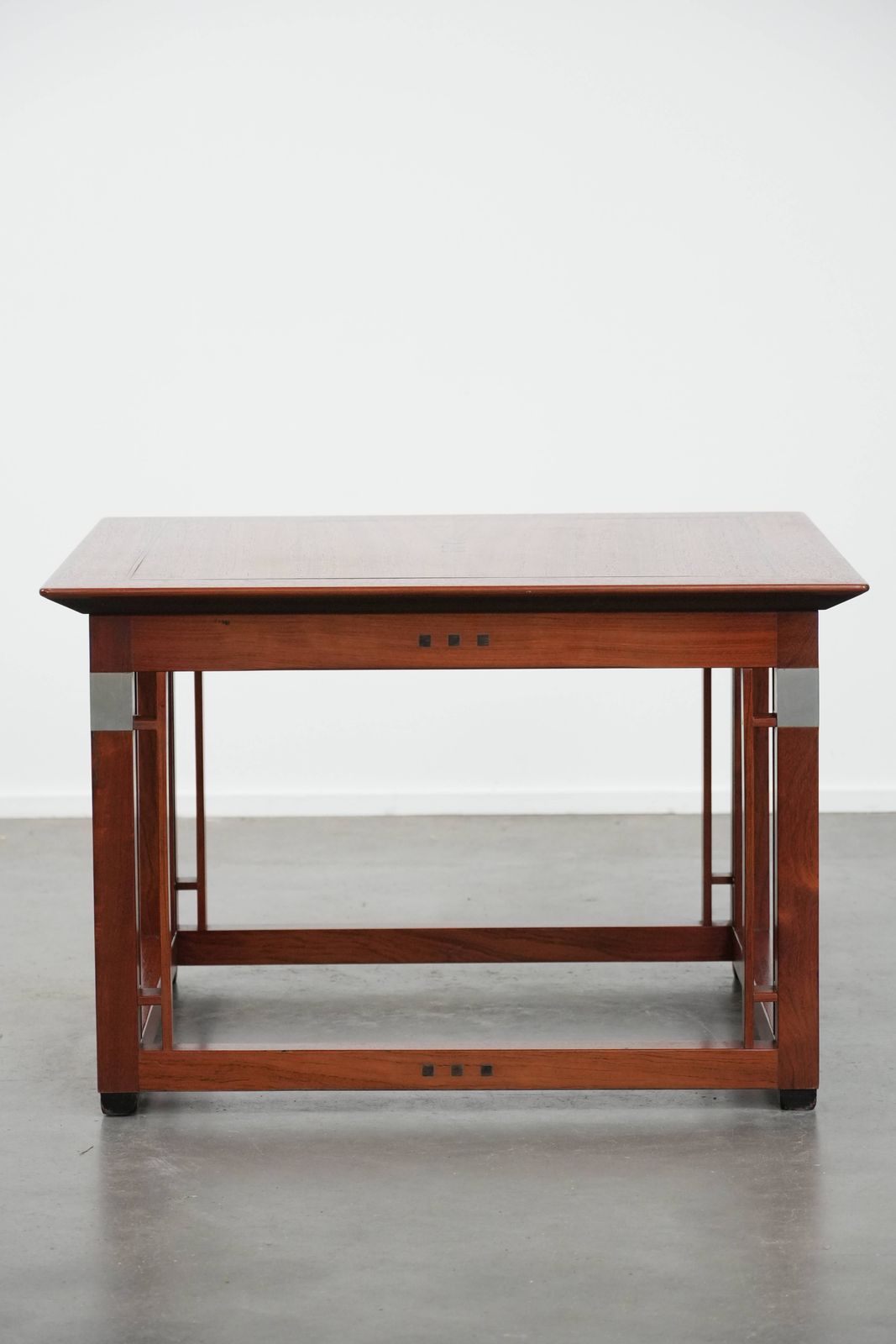 Vierkante Art Deco Bijzet /Salontafel Van Schuitema – In Nette Staat photo for sale