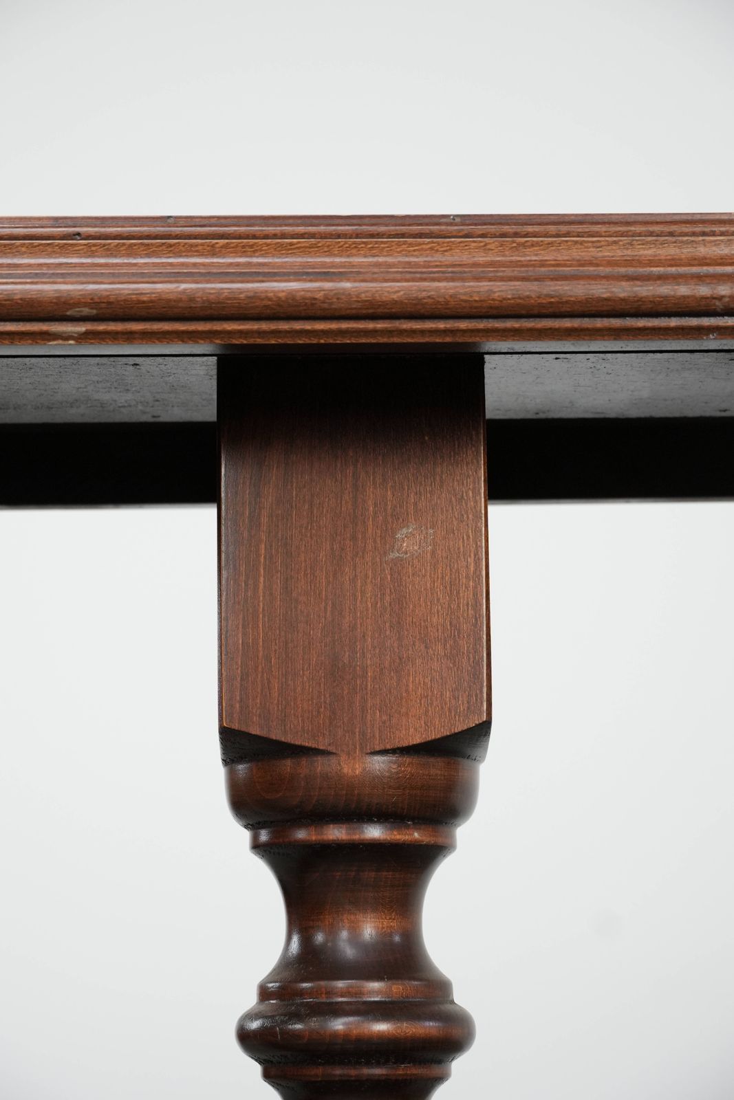 photo for sale Stijlvolle En Elegante Klassieke Sidetafel/Balustrade/Halconsole Uit De 20e Eeuw