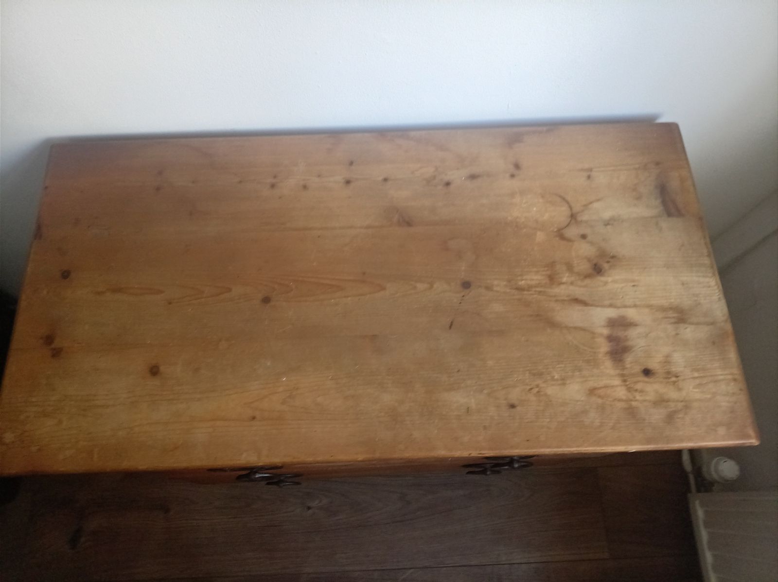 Chest Of Drawers, Rustic Style. photo Furniture