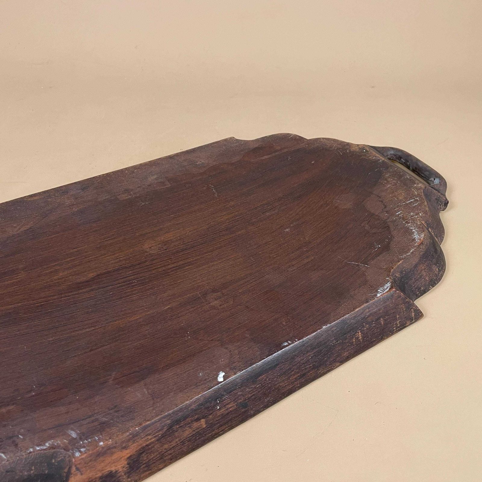 photo vinterior Antique Hand Carved Wooden Tray Floral Leaves Patterned Detail Ornate Oval Wood Original Pattern C.Early 1900's Handles Display Drinks