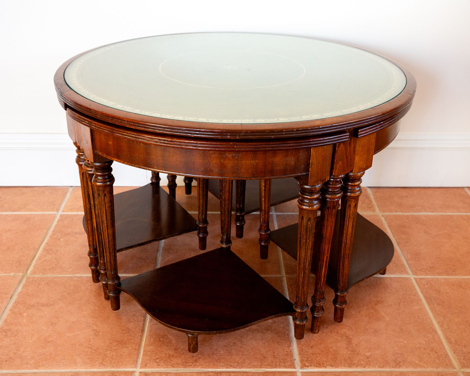 Campaign Style Leather Top Mahogany Nesting Centre Coffee Tables Glass Embossed Stencilled Leather Occasional Cocktail Tables Nest Of Tables Segmented photo for sale