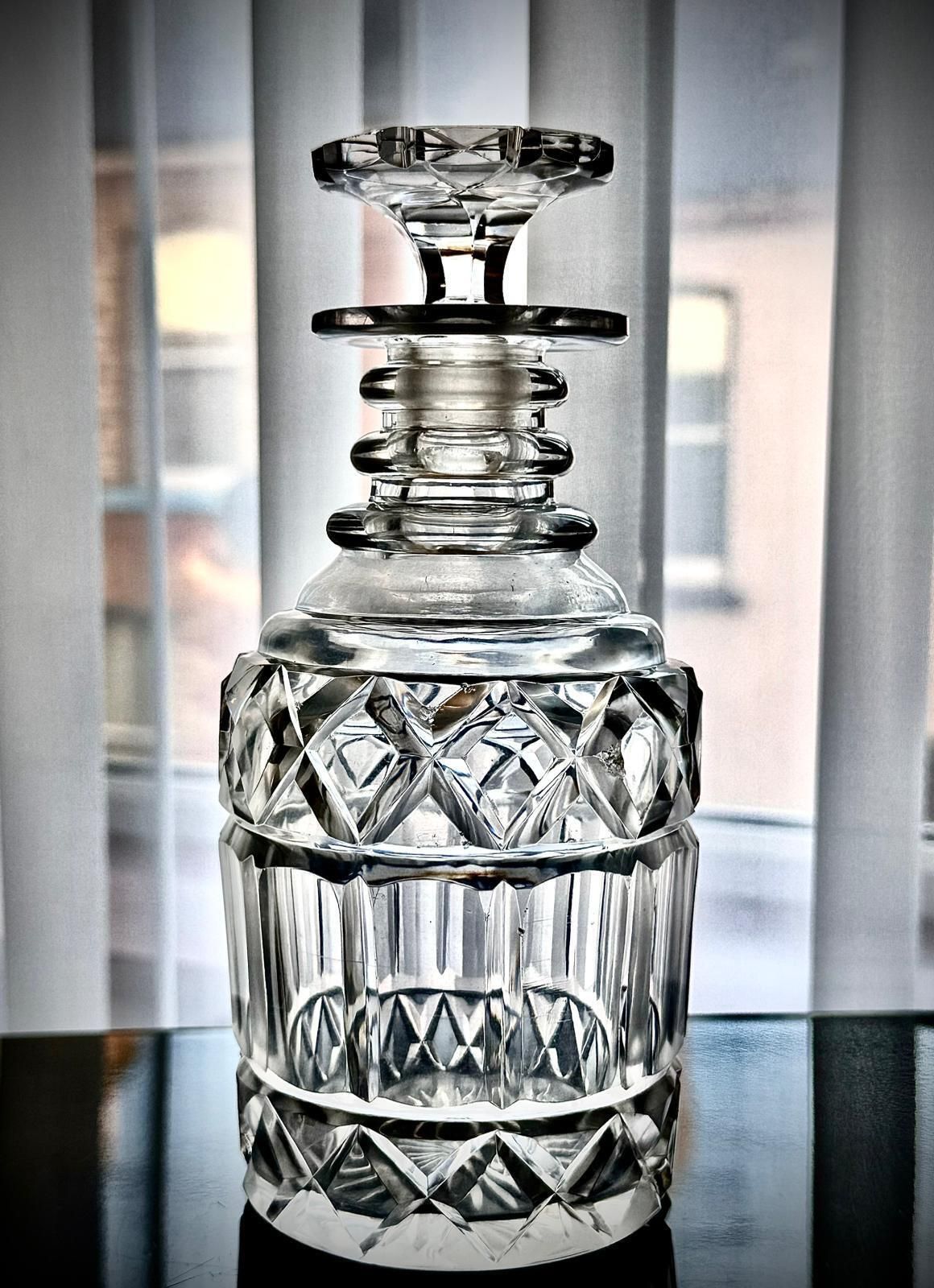 Georgian Cut Glass Decanter, England C.1820 – Early 19th Century