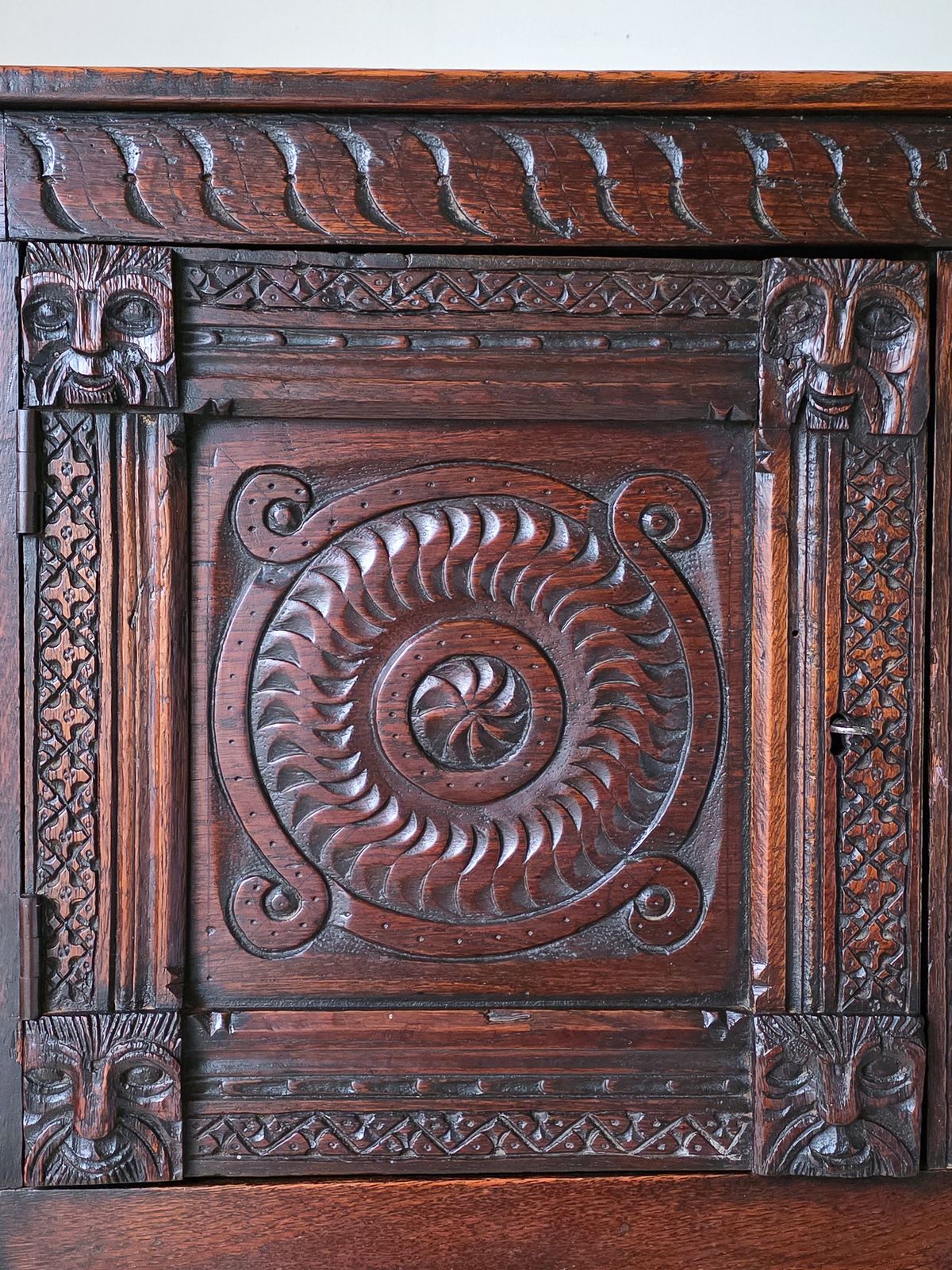 photo vintage Antique Carved Oak Lawyers Primitive Court Cabinet