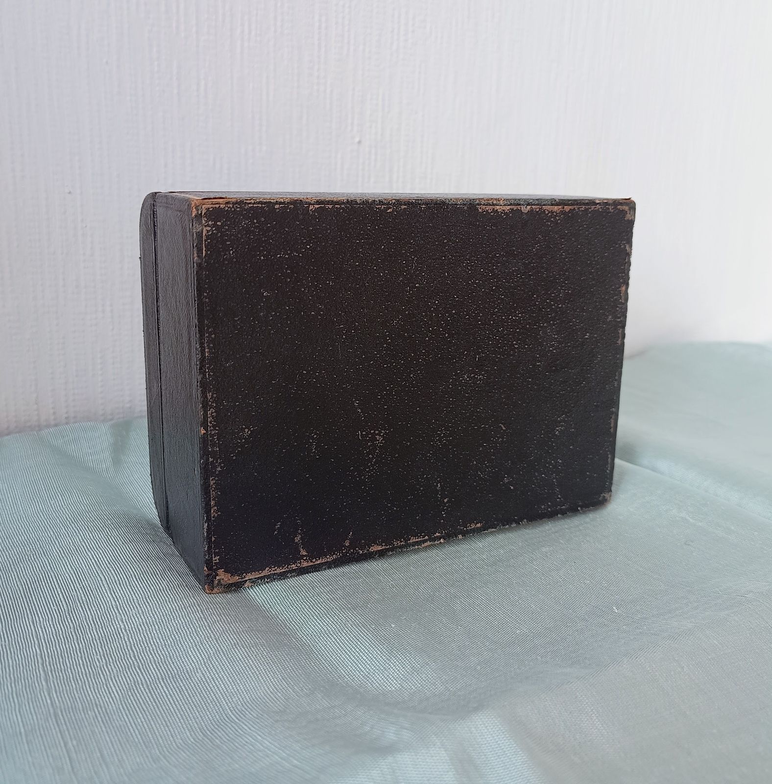 Victorian Gold And Silver Bullion Or Coins Cash Chest Or Jewellery Box, Embossed Gold Letters photo buy