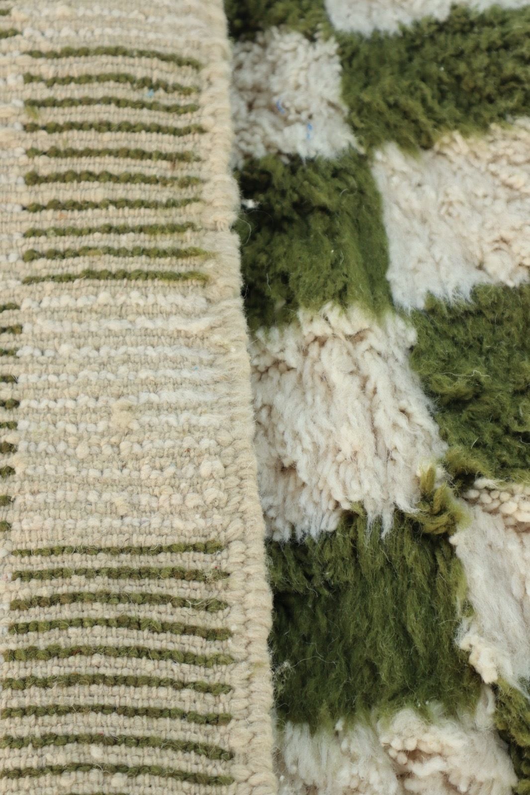 Handwoven Beni Ourain Rug – Green & Ivory Checkerboard | 250 × 150 Cm | Custom Sizes Available photo vinterior