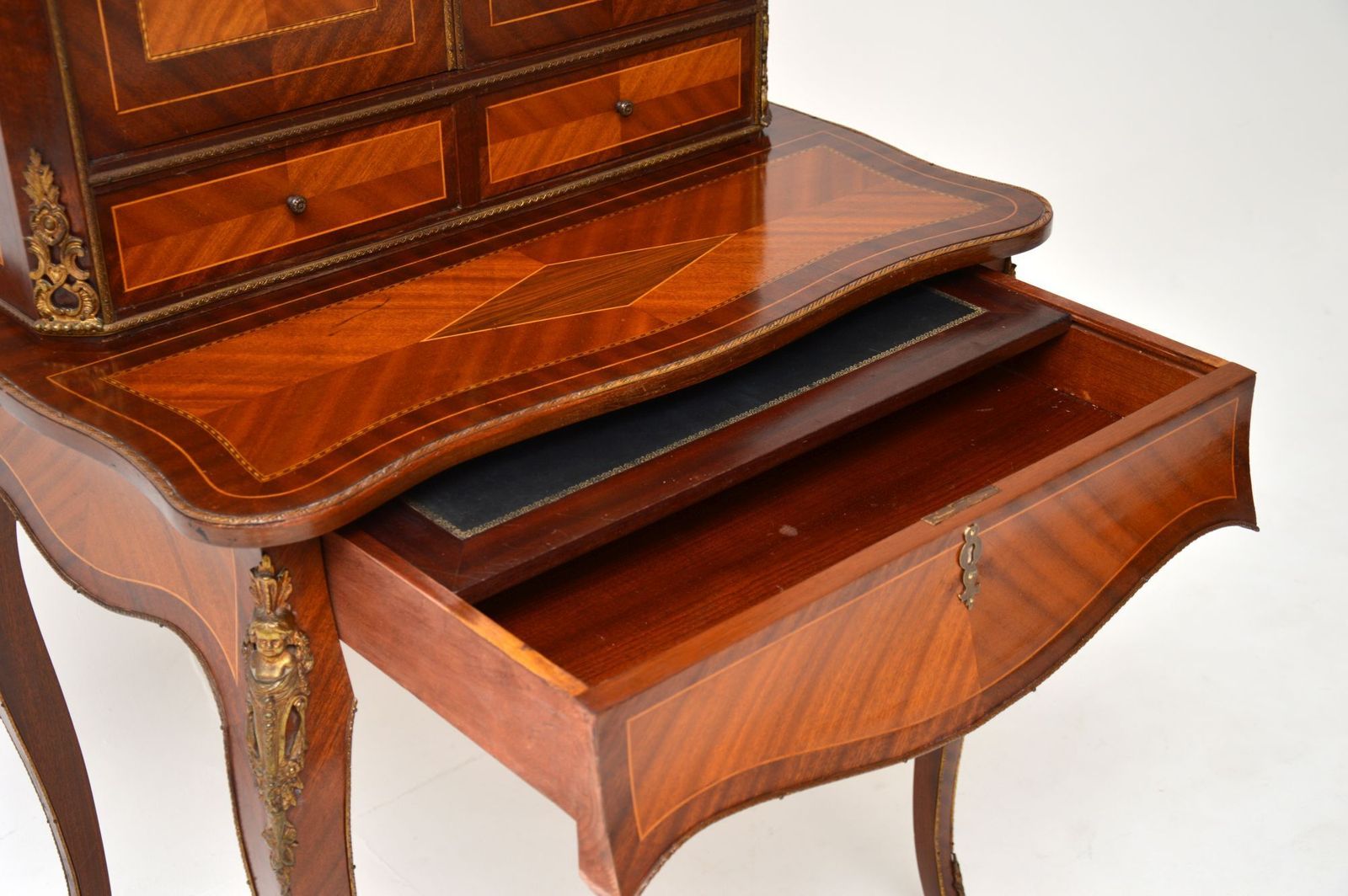photo furniture Antique French Ormolu Mounted Escritoire Desk