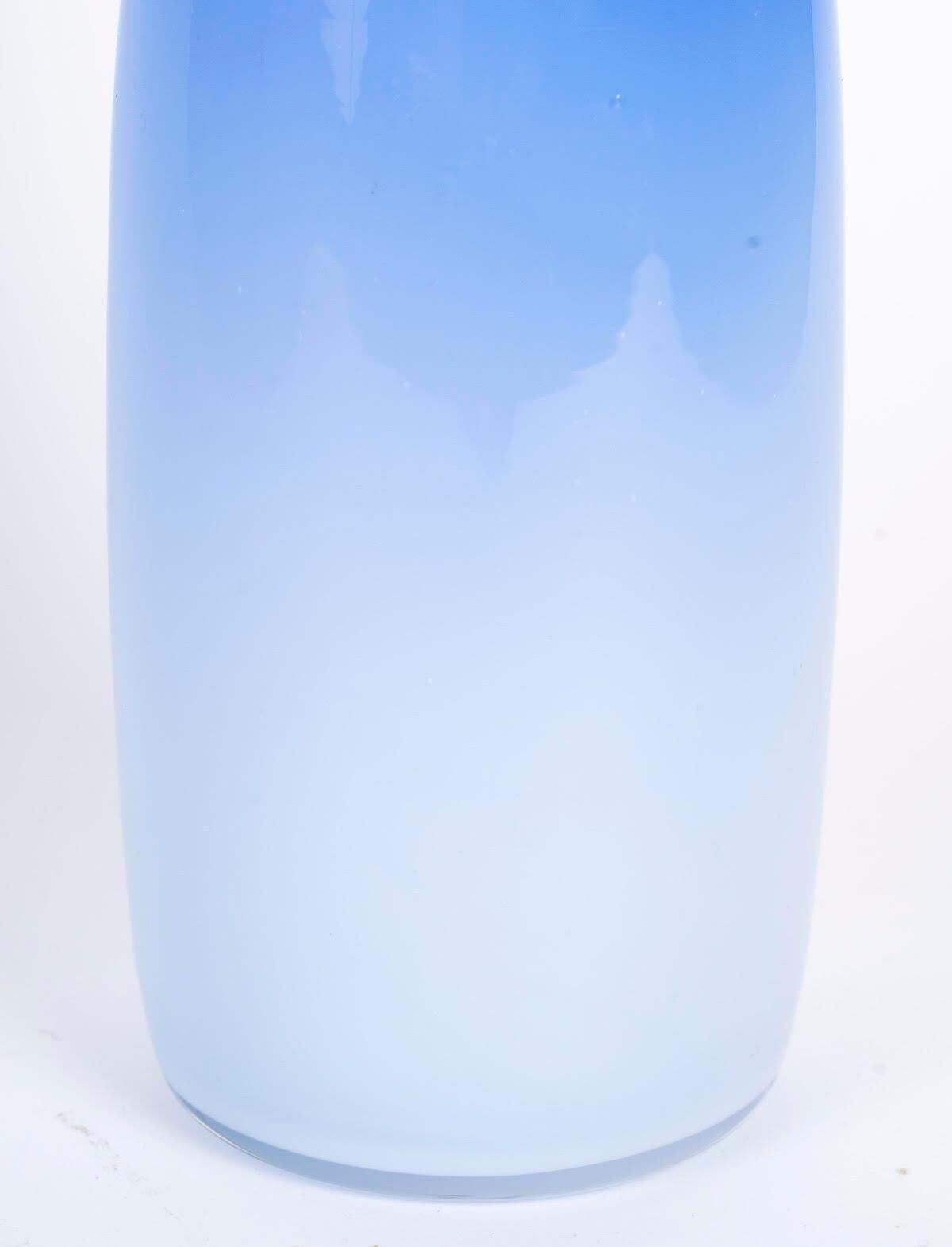 Blown Glass Vase By Floris Meydan And Royal Leerdam, 20th Century. photo vinterior