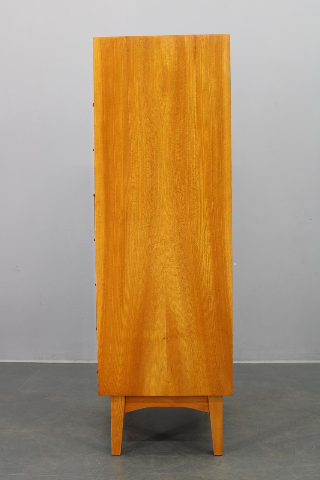 photo vinterior Mid Century Czechoslovak Maple Chest Of Drawers, 1960s