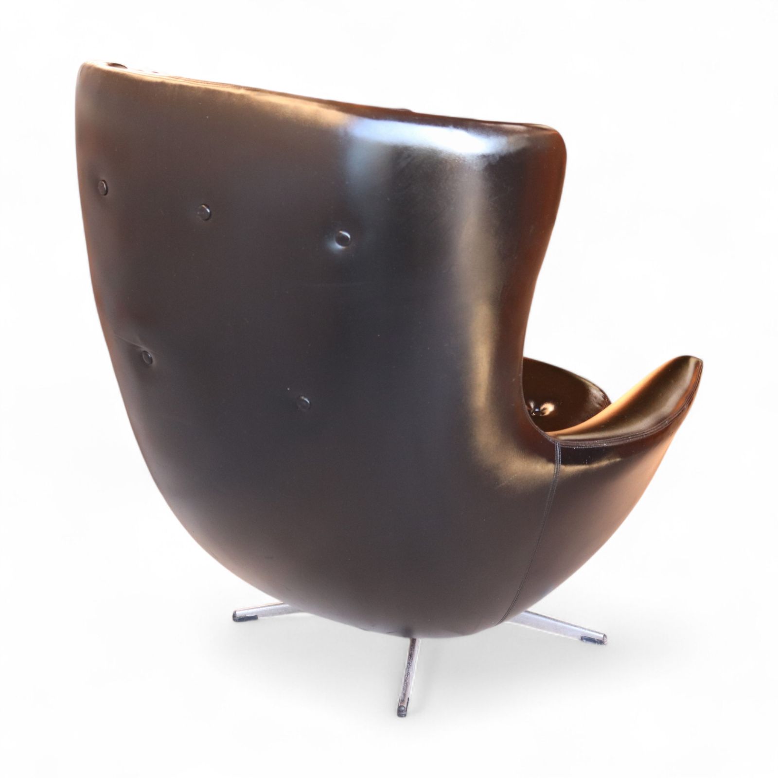 Mid Century Black Faux Leather Egg Chair Swivel Armchair photo vinterior