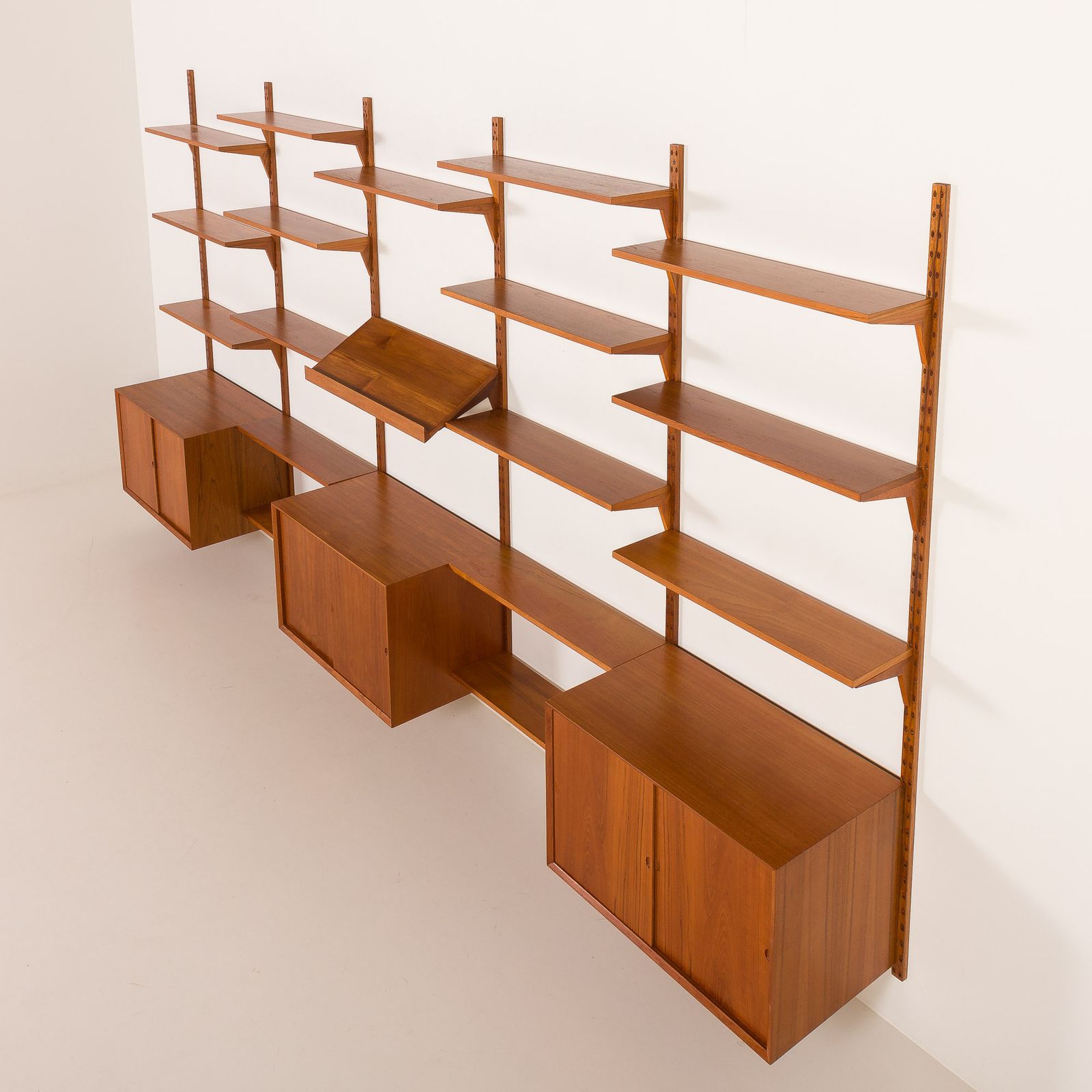 Poul Cadovius Extra Large Teak Wall Unit For Cado, 1960s. photo vintage