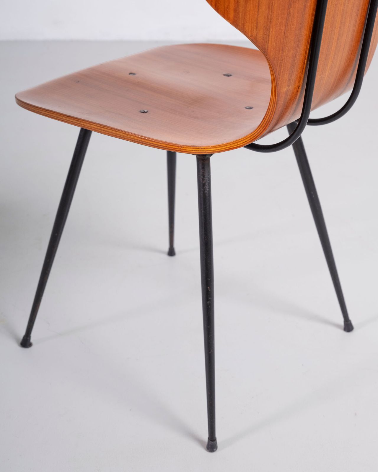 Carlo Ratti Set Of Four Lulli Dining Chairs In Steel And Wood By Ilc Lissone 1950s photo vinterior