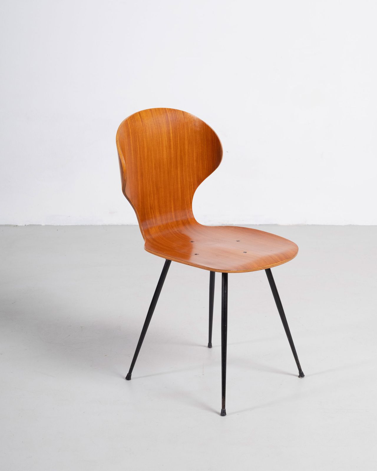 Carlo Ratti Set Of Four Lulli Dining Chairs In Steel And Wood By Ilc Lissone 1950s photo Furniture