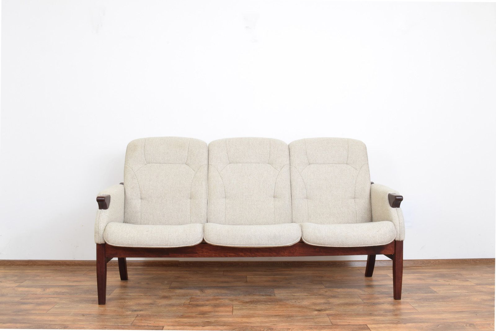 Mid Century Danish Sofa, 1970s. photo furniture
