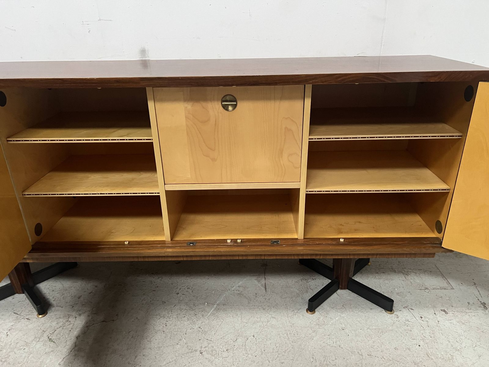photo vinterior Scandinavian Sideboard In Veneered Wood With Iron Legs, 20th Century