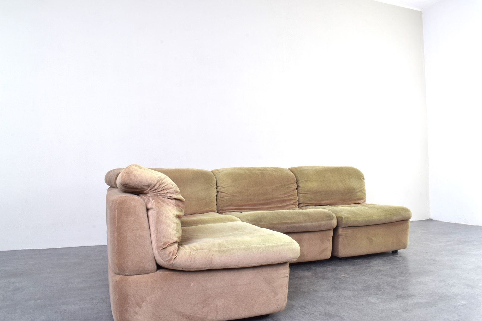 Mid Century Modular Corner Sofa By Rolf Benz, 1970s. photo buy