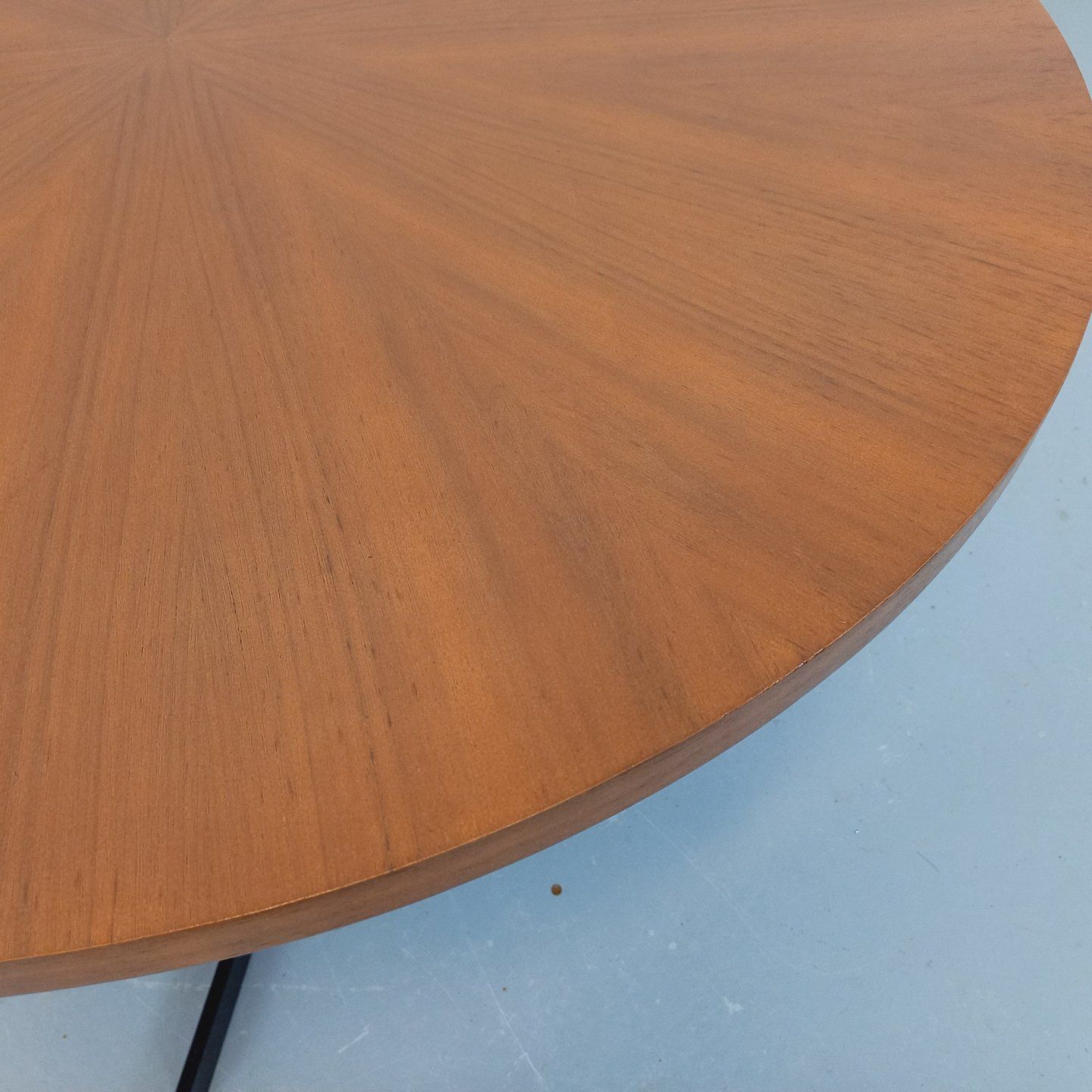 Scandinavian Round "Raise And Lower" Coffee Table In Teak And Metal photo vinterior