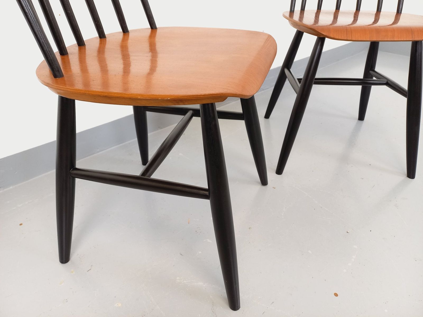 photo for sale 2 Fanett Scandinavian Chairs By Ilmari Tapiovaara In Teak