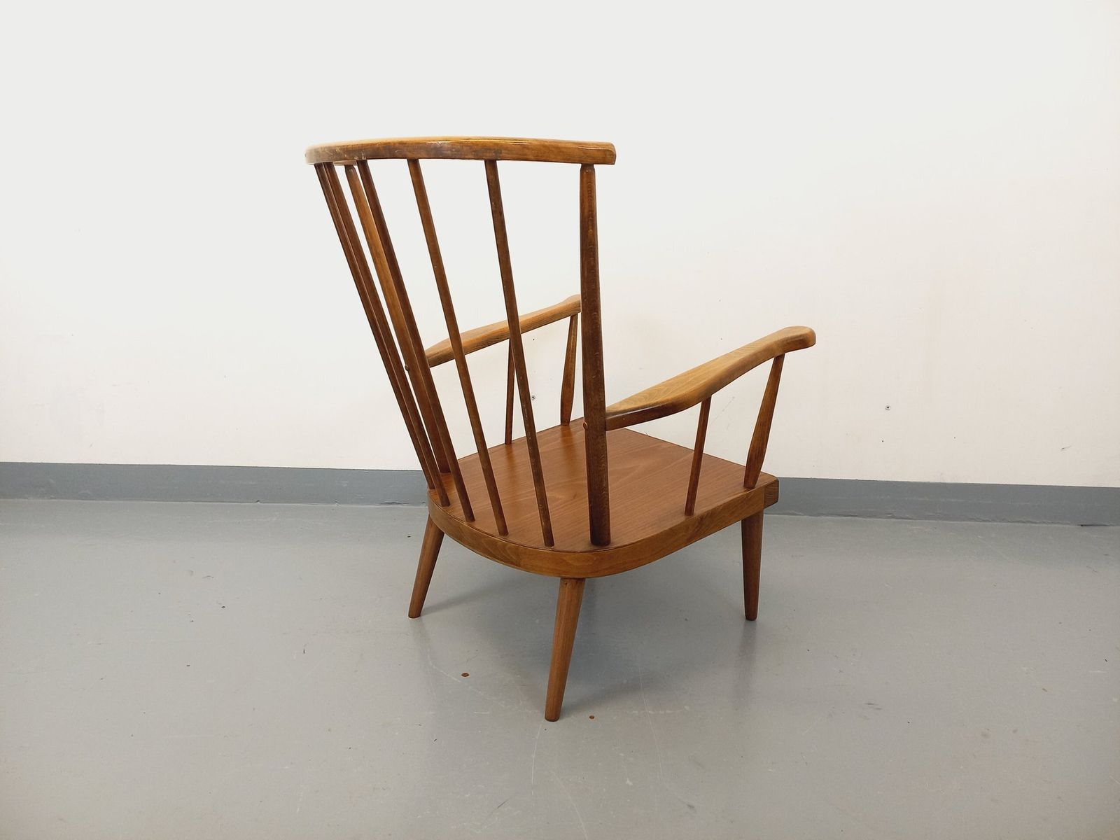 Baumann Fan Armchair, 1960s, Wooden photo furniture