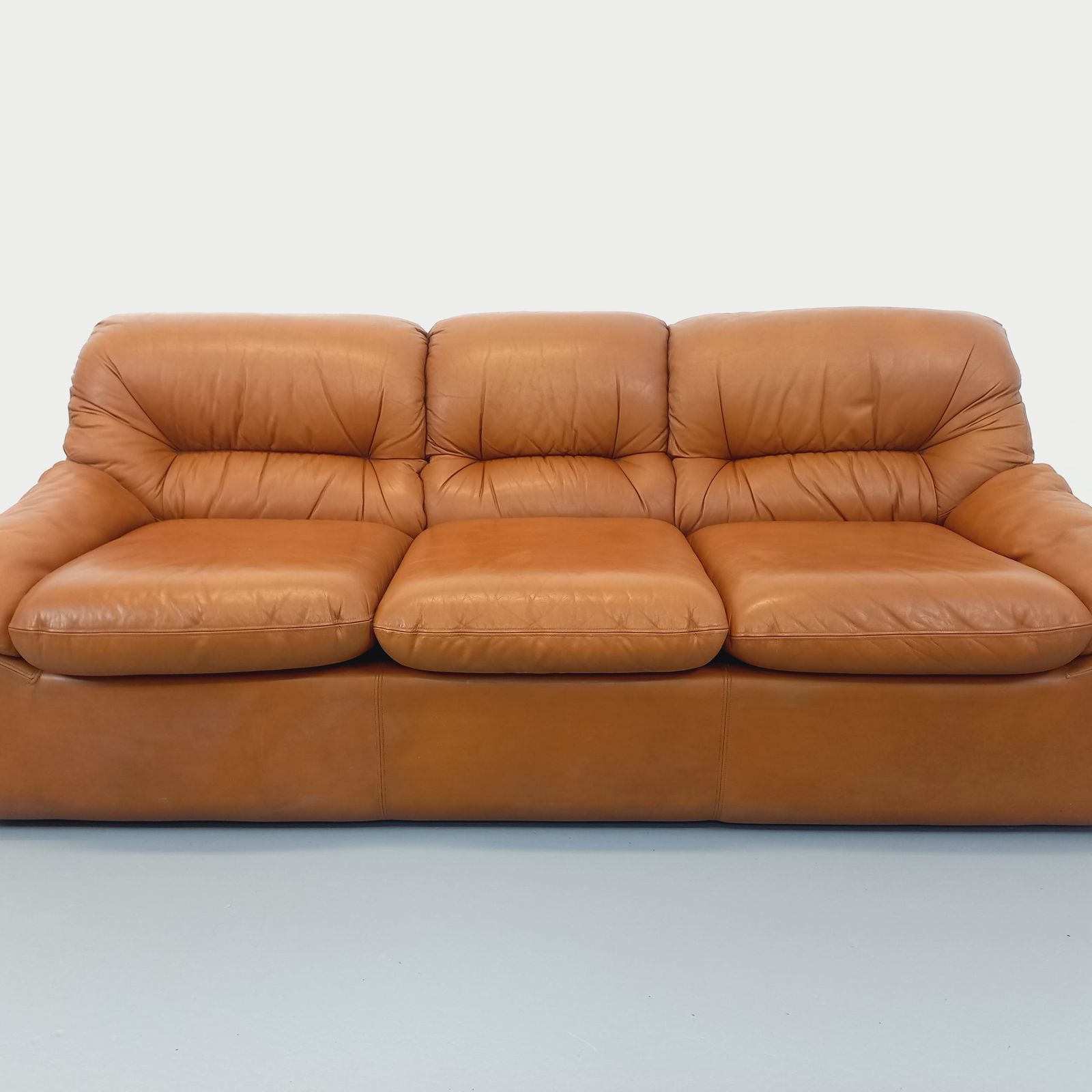 Three Seater Sofa From The 1970s In Camel Leather photo Furniture