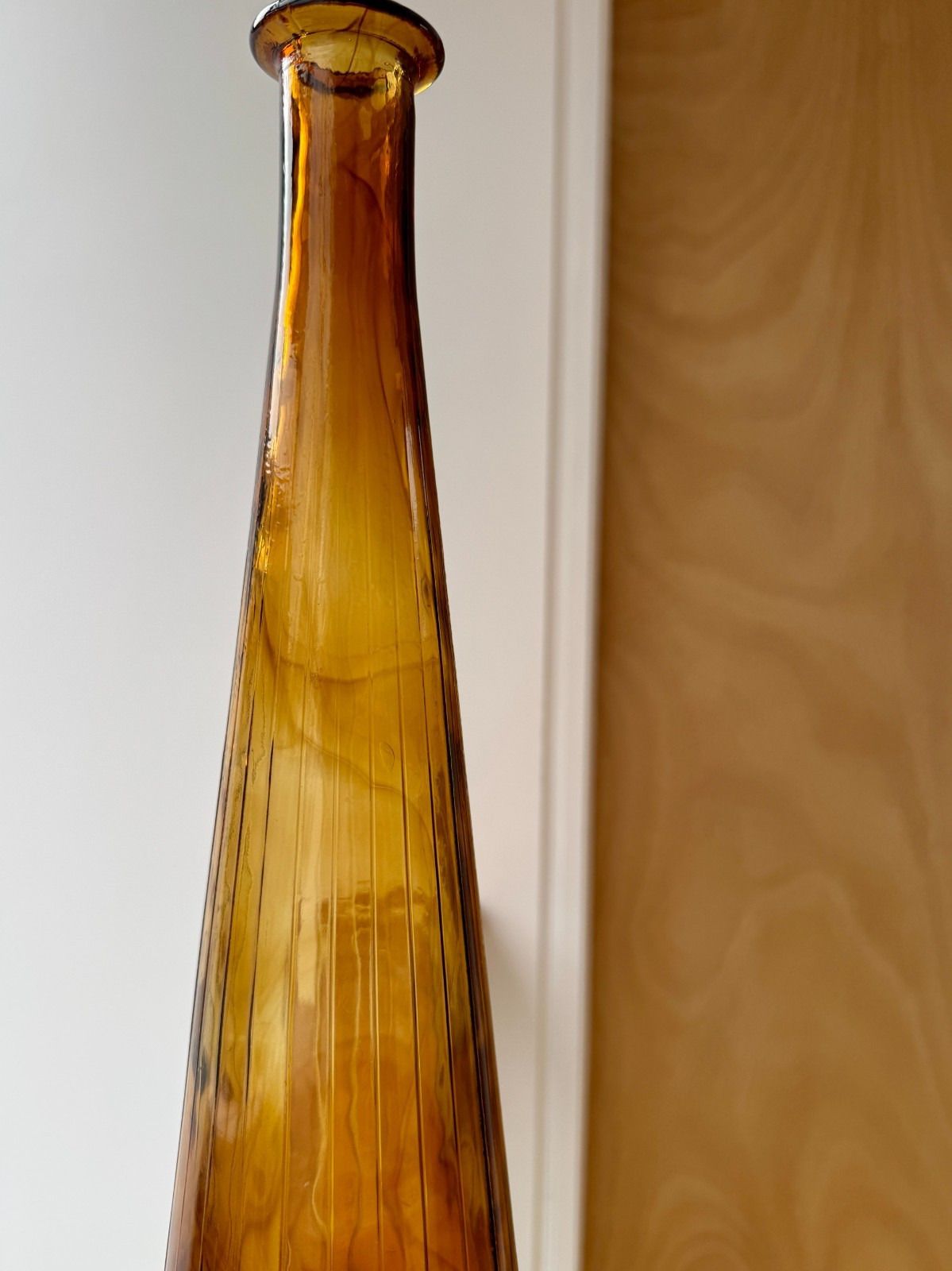 Xl Amber Glass Empoli Genie Bottle With Stopper (Slightly Damaged) 67cm A/F photo vinterior