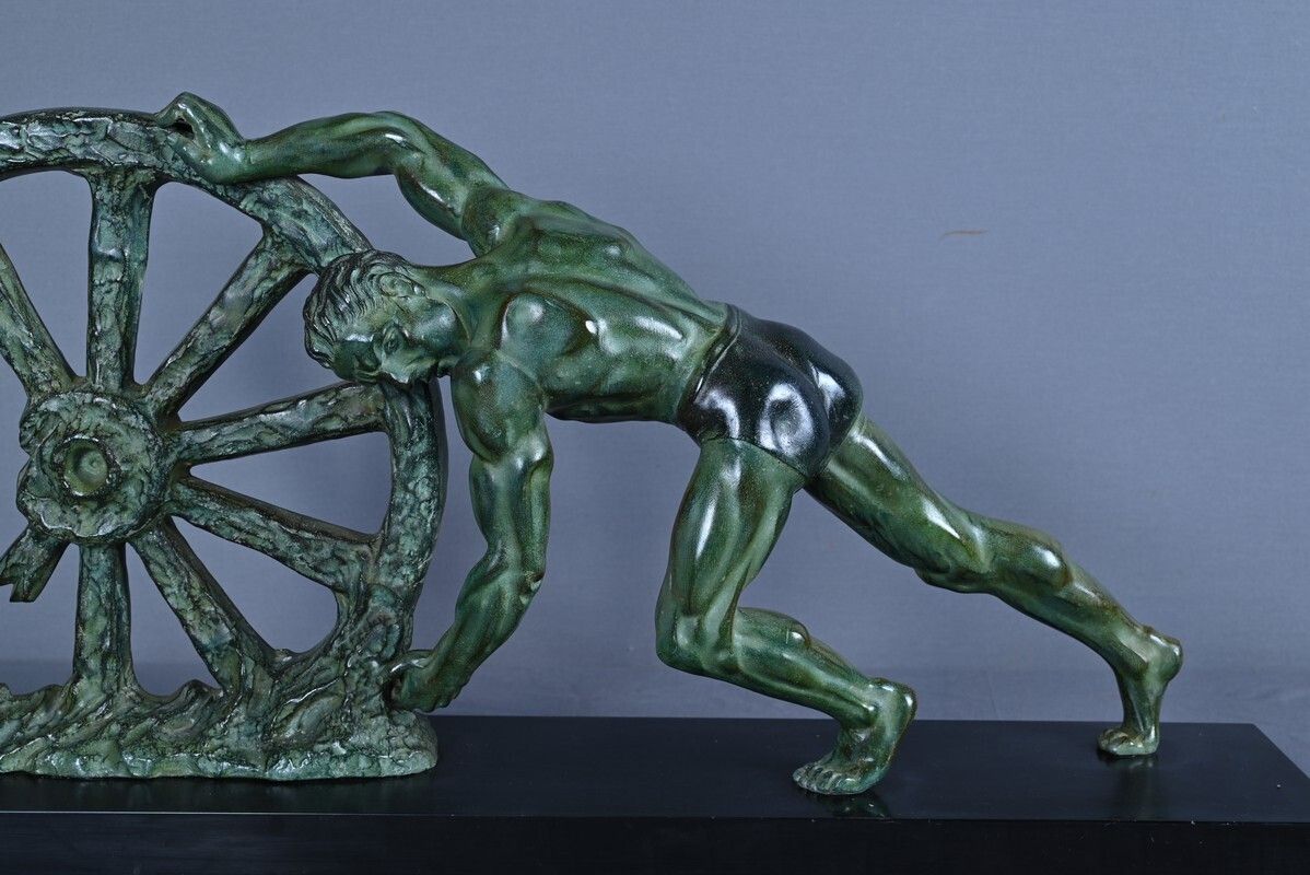 Important Bronze Sculpture "Allegory Of Strength", Art Deco – 1940 photo 1580.0