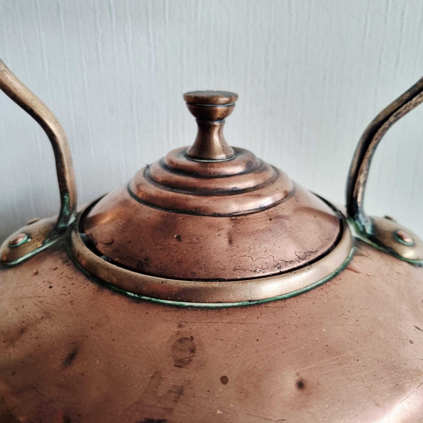 Large Polished Copper Teapot With Handle. Vintage Fireside Kettle photo vintage